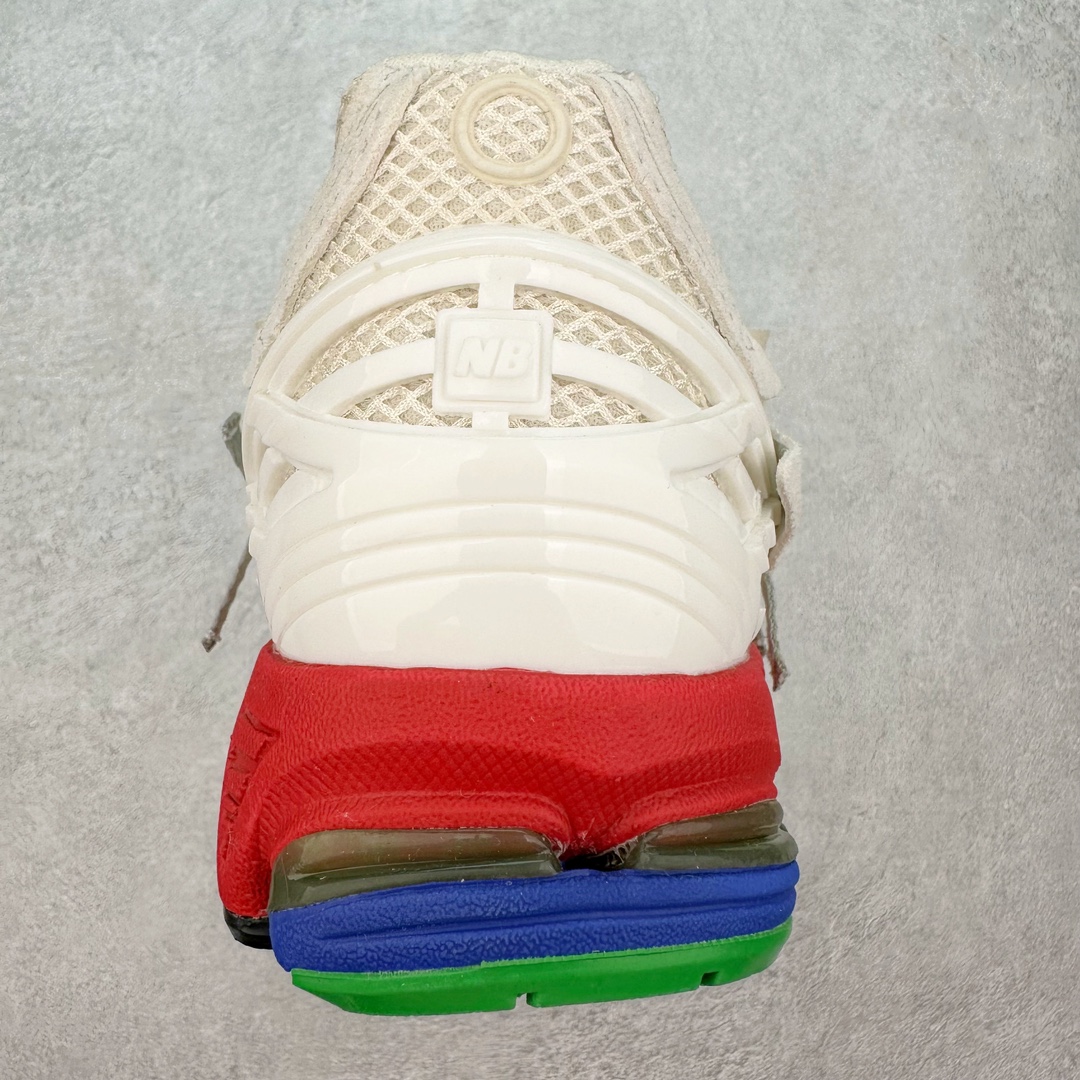 New Balance M6 New Balance M6
