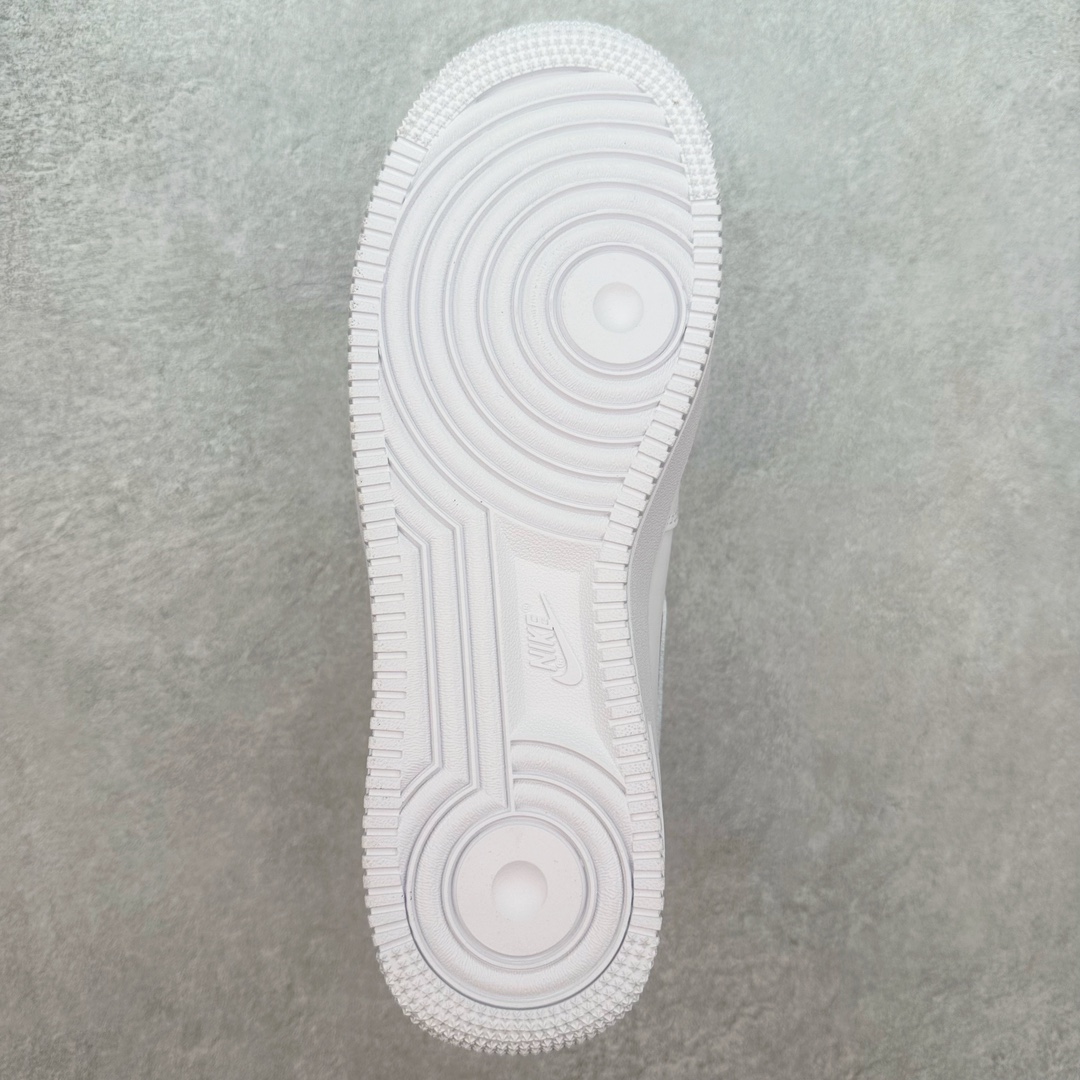 图片[9]-NK Air Force 1 Mid 空军一号中帮高帮百搭休闲运动板鞋 FZ8784-100 柔软、弹性十足的缓震性能和出色的中底设计 横跨复古与现代的外型结合 造就出风靡全球三十多年的Force 1 尺码：36 36.5 37.5 38 38.5 39 40 40.5 41 42 42.5 43 44 44.5 45-选品中心