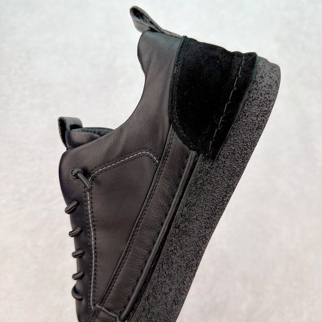 图片[7]-ECCO爱步2024春秋热卖款式 男士休闲鞋百搭防滑平底鞋 简约时尚户外鞋 摒弃传统鞋面设计，舒适牛皮鞋面 手感细腻顺滑，纹理清晰 柔软脚感随心穿脱 质感清晰的鞋带，搭载柔韧橡胶鞋底 脚感柔软舒适，适宜多种地形 轻松行走，触感细腻 一双时尚休闲鞋 拒绝束缚 让你成为最惊艳的那一个 尺码：38 39 40 41 42 43 44（皮鞋码）-选品中心