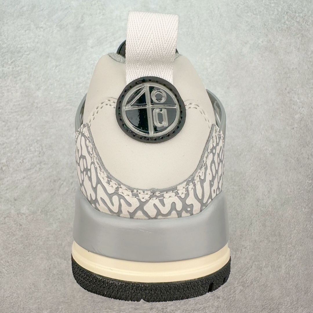 图片[8]-Jordan Spizike Low AJ复古低帮篮球鞋 HQ1191-011 这款鞋子著名导演斯派克李的Jordan Spizike专属 预计于明年夏季推出全新低帮版本 将包括三款配色 经典爆裂纹非常复古 两款配色分别以大学红和黑曜石蓝进行区分 鞋身设计中依旧带有大象爆裂纹、鞋侧束带、塑胶网布等经典元素 之后 在鞋舌、内衬以及鞋底等位置缀以大学红和黑曜石蓝搭配 带来全新造型 尺码：36 36.5 37.5 38 38.5 39 40 40.5 41 42 42.5 43 44 44.5 45 46 47.5-选品中心