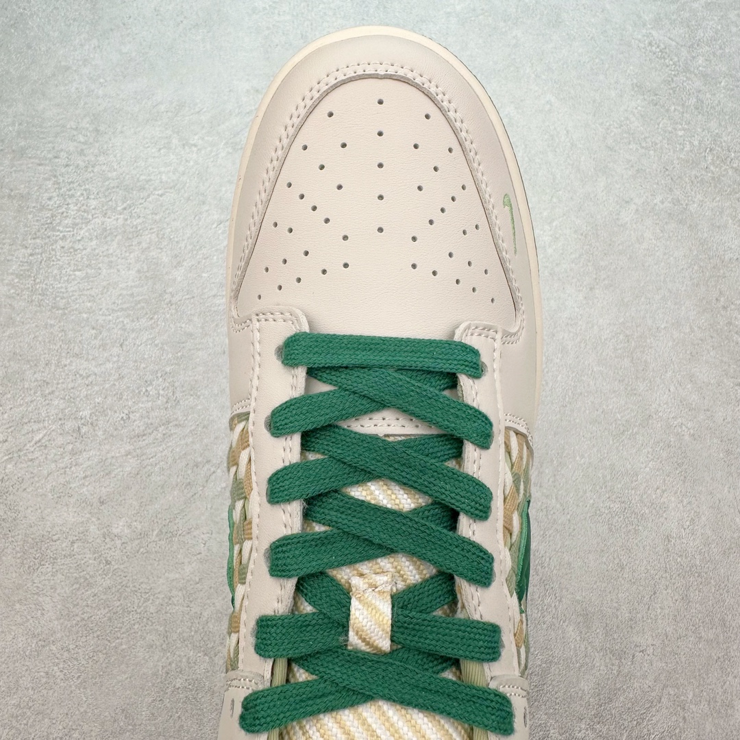 图片[4]-NK Dunk Low 定制配色 DQ1098-358 大厂出品 极力推荐 原装头层材料 独家版型蒸餾加工帶來的是更好的视觉和脚感体验大厂纯原品质出货 清洁度 电绣工艺 皮料切割干净无任何毛边 细节完美 尺码：36 36.5 37.5 38 38.5 39 40 40.5 41 42 42.5 43 44 44.5 45 46 47.5-选品中心