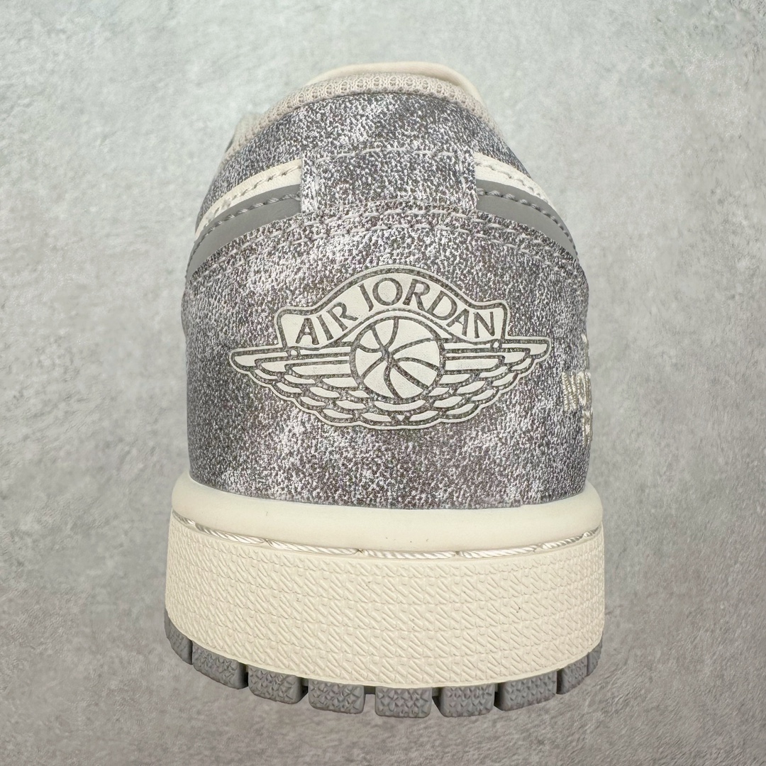 图片[8]-Air Jordan AJ1 Low 低帮系列定制配色 DC2024-023 原厂内置气垫魔块 A模大底 头层小牛皮 鞋舌AJ原厂专用牛津布+AJ专用反口珍珠布+原厂无杂质高弹内里海棉+特殊封边弹力鞋带 尺码：36 36.5 37.5 38 38.5 39 40 40.5 41 42 42.5 43 44 44.5 45 46-选品中心