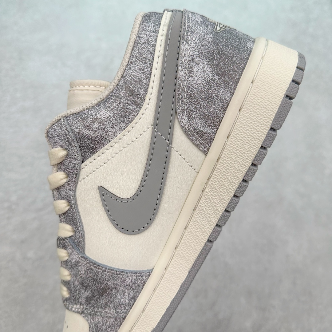 图片[7]-Air Jordan AJ1 Low 低帮系列定制配色 DC2024-023 原厂内置气垫魔块 A模大底 头层小牛皮 鞋舌AJ原厂专用牛津布+AJ专用反口珍珠布+原厂无杂质高弹内里海棉+特殊封边弹力鞋带 尺码：36 36.5 37.5 38 38.5 39 40 40.5 41 42 42.5 43 44 44.5 45 46-选品中心