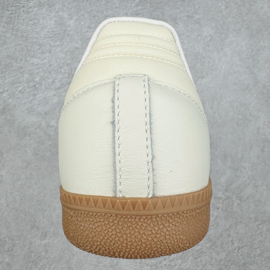 图片[8]-＃HP纯原 AD Original Samba OG 复古经典轻便板鞋 JI3906 头层牛皮加持 正确烫金高频细节 原装纳米超迁皮料 独家私模橡胶大底 原盒原配 这款桑巴鞋展示了高质量的工艺 带有装饰的超锁缝制和无缝的手感 柔软、柔软的皮革造型和标志性的3条纹完成了精致的外观 正规合身鞋带 鞋面上有绒面鞋垫 橡胶鞋底 享受正畸套筒软感 自50年代首次亮相以来就一直在赢得粉丝的青睐 尺码：36 36.5 37.5 38 38.5 39 40 40.5 41 42 42.5 43 44 44.5 45-选品中心