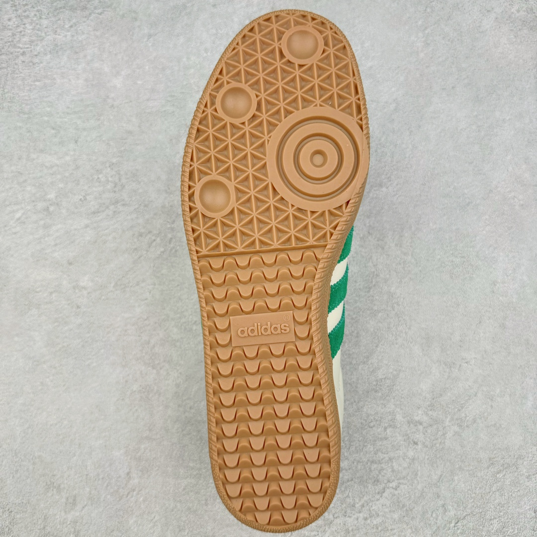 图片[9]-＃HP纯原 AD Original Samba OG 复古经典轻便板鞋 JI3906 头层牛皮加持 正确烫金高频细节 原装纳米超迁皮料 独家私模橡胶大底 原盒原配 这款桑巴鞋展示了高质量的工艺 带有装饰的超锁缝制和无缝的手感 柔软、柔软的皮革造型和标志性的3条纹完成了精致的外观 正规合身鞋带 鞋面上有绒面鞋垫 橡胶鞋底 享受正畸套筒软感 自50年代首次亮相以来就一直在赢得粉丝的青睐 尺码：36 36.5 37.5 38 38.5 39 40 40.5 41 42 42.5 43 44 44.5 45-选品中心