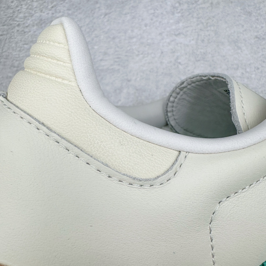 图片[17]-＃HP纯原 AD Original Samba OG 复古经典轻便板鞋 JI3906 头层牛皮加持 正确烫金高频细节 原装纳米超迁皮料 独家私模橡胶大底 原盒原配 这款桑巴鞋展示了高质量的工艺 带有装饰的超锁缝制和无缝的手感 柔软、柔软的皮革造型和标志性的3条纹完成了精致的外观 正规合身鞋带 鞋面上有绒面鞋垫 橡胶鞋底 享受正畸套筒软感 自50年代首次亮相以来就一直在赢得粉丝的青睐 尺码：36 36.5 37.5 38 38.5 39 40 40.5 41 42 42.5 43 44 44.5 45-选品中心