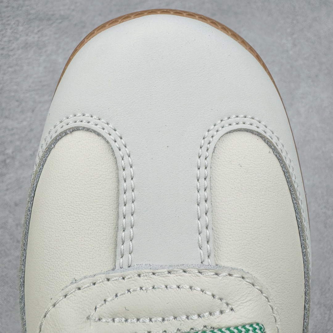 图片[15]-＃HP纯原 AD Original Samba OG 复古经典轻便板鞋 JI3906 头层牛皮加持 正确烫金高频细节 原装纳米超迁皮料 独家私模橡胶大底 原盒原配 这款桑巴鞋展示了高质量的工艺 带有装饰的超锁缝制和无缝的手感 柔软、柔软的皮革造型和标志性的3条纹完成了精致的外观 正规合身鞋带 鞋面上有绒面鞋垫 橡胶鞋底 享受正畸套筒软感 自50年代首次亮相以来就一直在赢得粉丝的青睐 尺码：36 36.5 37.5 38 38.5 39 40 40.5 41 42 42.5 43 44 44.5 45-选品中心