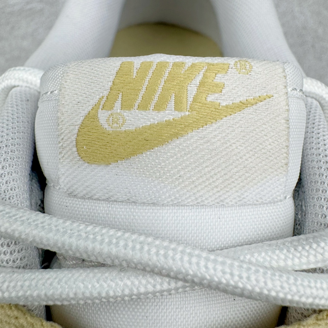 图片[14]-＃YC纯原福利 NK Dunk Low 酒鬼 DV0833-100 定制系列天花板 无原鞋不开发 全系列得物原鞋一比一校对开发 配色持续更新中 终端对接 优势输出 全套原厂楦头原纸板数据档案倾力打造 原汁原味莞产 极致还原 圈内最强针车工艺 高端零售指定版 广东原厂配套原盒原标 鞋盒分三个尺码段 原厂冲刀 超高清洁度 全鞋零毛边皮料切割 采用原厂百宏鞋带以及原厂百宏织唛舌标 内标可供原厂几率过验 进口原装条纹中底布 四线拉帮白色点胶 原厂拉帮手法遵循公司 原厂电绣 极致还原 尺码：40 40.5 41 42 42.5 43 44 44.5 45 46-选品中心