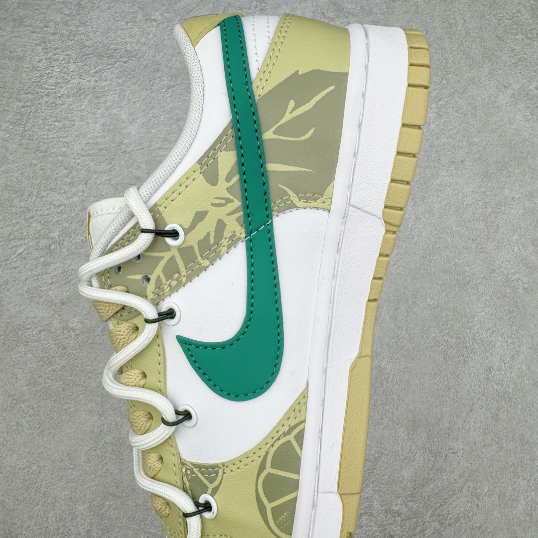 图片[7]-＃YC纯原福利 NK Dunk Low 酒鬼 DV0833-100 定制系列天花板 无原鞋不开发 全系列得物原鞋一比一校对开发 配色持续更新中 终端对接 优势输出 全套原厂楦头原纸板数据档案倾力打造 原汁原味莞产 极致还原 圈内最强针车工艺 高端零售指定版 广东原厂配套原盒原标 鞋盒分三个尺码段 原厂冲刀 超高清洁度 全鞋零毛边皮料切割 采用原厂百宏鞋带以及原厂百宏织唛舌标 内标可供原厂几率过验 进口原装条纹中底布 四线拉帮白色点胶 原厂拉帮手法遵循公司 原厂电绣 极致还原 尺码：40 40.5 41 42 42.5 43 44 44.5 45 46-选品中心