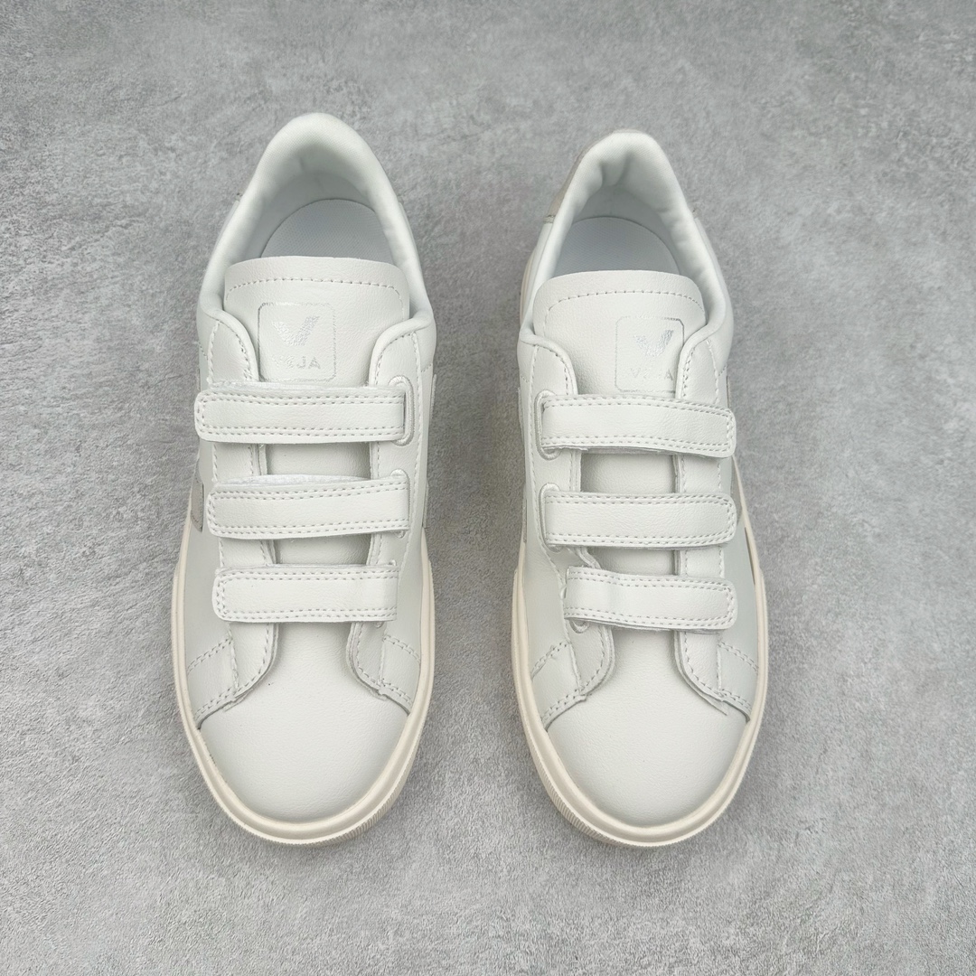 图片[2]-＃福利特价 Veja Leather Extra Sneakers 法国国民V字经典小白板鞋 #Ins爆款 街拍频繁上镜 春季入夏简约百搭款 全头层进口牛皮 舒适面革内里 广东厂 高端主打色系全网热销中 所售渠道大致由代购渠道 尺码：35 36 37 38 39 40 41 42 43 44 45-选品中心