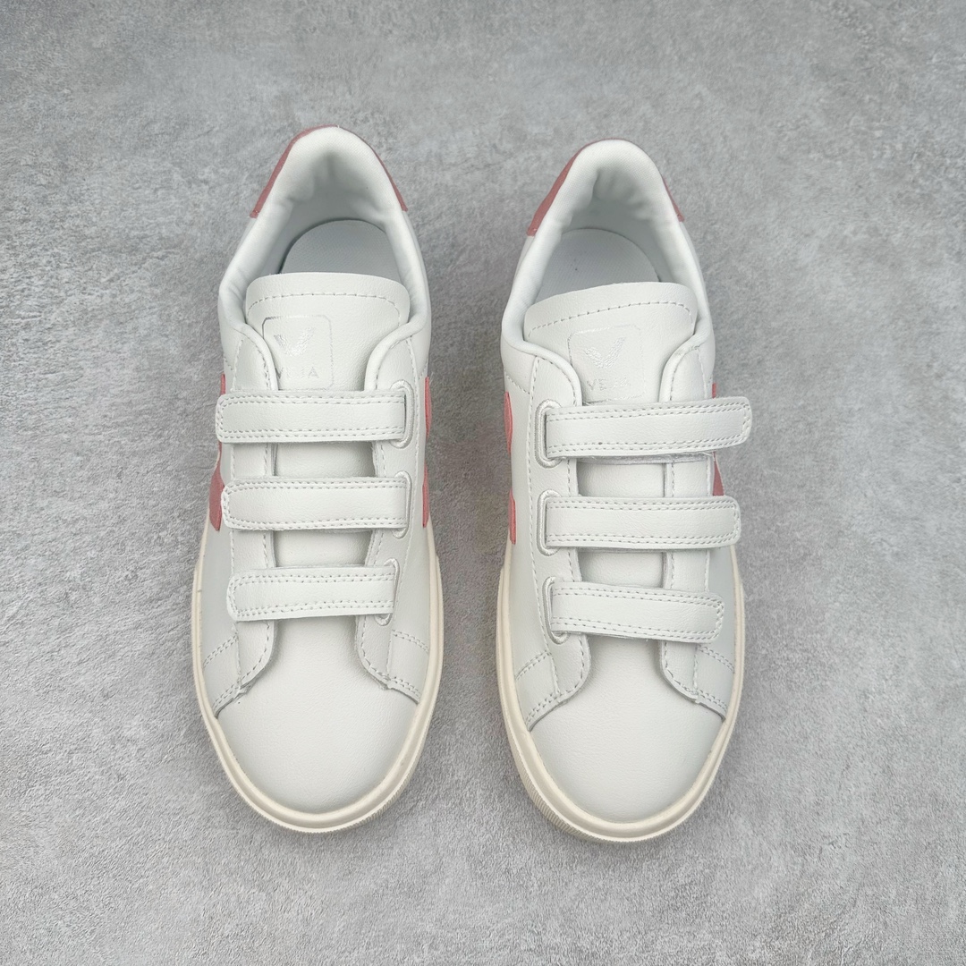 图片[2]-＃福利特价 Veja Leather Extra Sneakers 法国国民V字经典小白板鞋 #Ins爆款 街拍频繁上镜 春季入夏简约百搭款 全头层进口牛皮 舒适面革内里 广东厂 高端主打色系全网热销中 所售渠道大致由代购渠道 尺码：35 36 37 38 39 40 41 42 43 44 45-选品中心