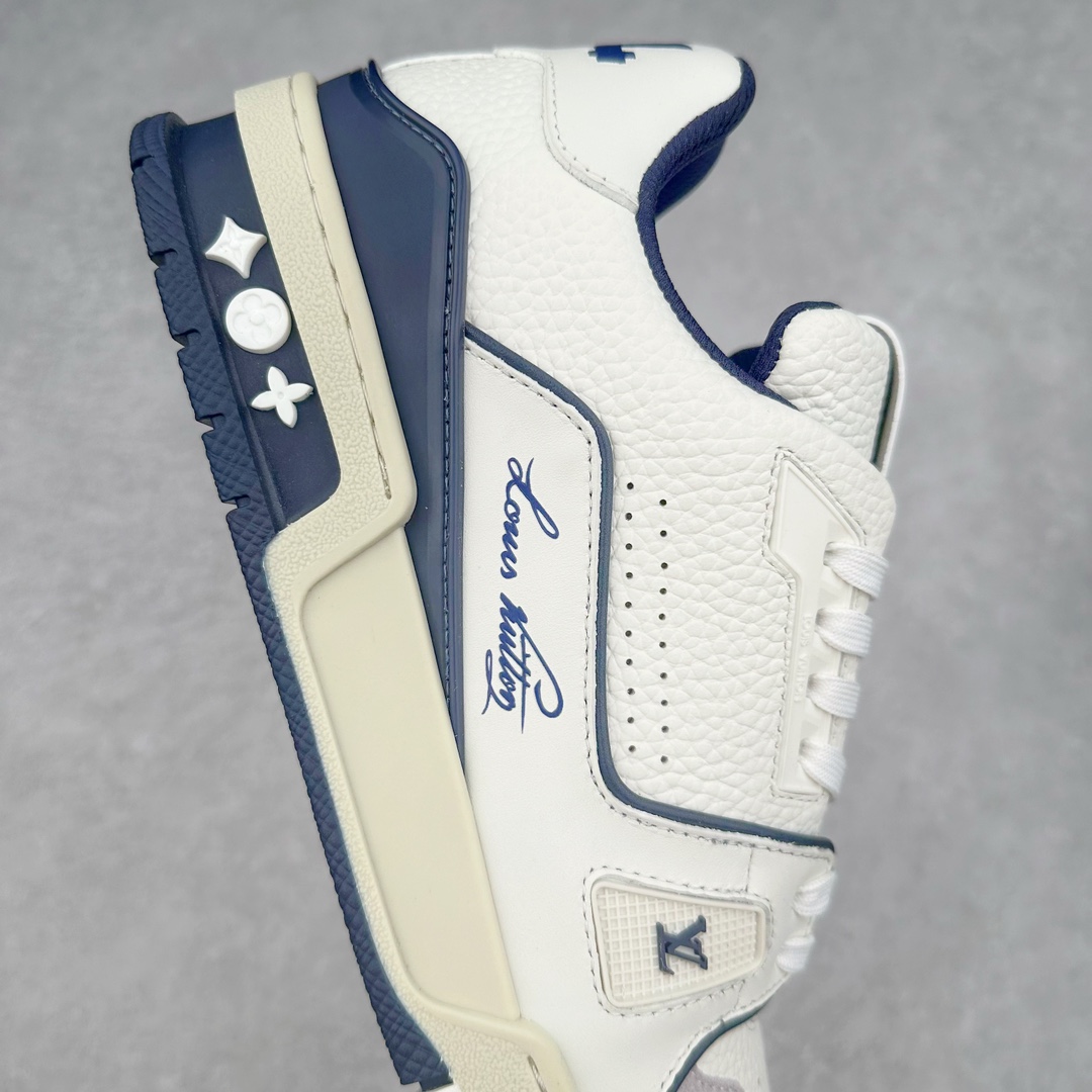 图片[6]-＃FZ纯原福利 Louis Vuitton Trainer lv时装走秀运动鞋 实力大厂出品 平台专供 成熟的做工稳定的品控 完美鞋型超高的清洁度 零毛边线头瑕疵 全套原楦原纸版原鞋开模 全网最具灵魂的版型 正确原装黄色鞋盒 正确中底印花 鞋面印花3D高频深度立体 全鞋电脑针车 紧密相连 针距密度一致 环保乳胶注塑鞋垫 厚度脚感还原原版 皮面裁剪部位 统一油边封口工艺 原装橡胶大底含胶量大底组合零偏差 专柜全套包装 防尘袋 说明书 质保卡 男女鞋 尺码：35 36 37 38 39-选品中心