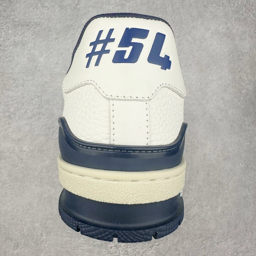 图片[8]-＃FZ纯原福利 Louis Vuitton Trainer lv时装走秀运动鞋 实力大厂出品 平台专供 成熟的做工稳定的品控 完美鞋型超高的清洁度 零毛边线头瑕疵 全套原楦原纸版原鞋开模 全网最具灵魂的版型 正确原装黄色鞋盒 正确中底印花 鞋面印花3D高频深度立体 全鞋电脑针车 紧密相连 针距密度一致 环保乳胶注塑鞋垫 厚度脚感还原原版 皮面裁剪部位 统一油边封口工艺 原装橡胶大底含胶量大底组合零偏差 专柜全套包装 防尘袋 说明书 质保卡 男女鞋 尺码：35 36 37 38 39-选品中心