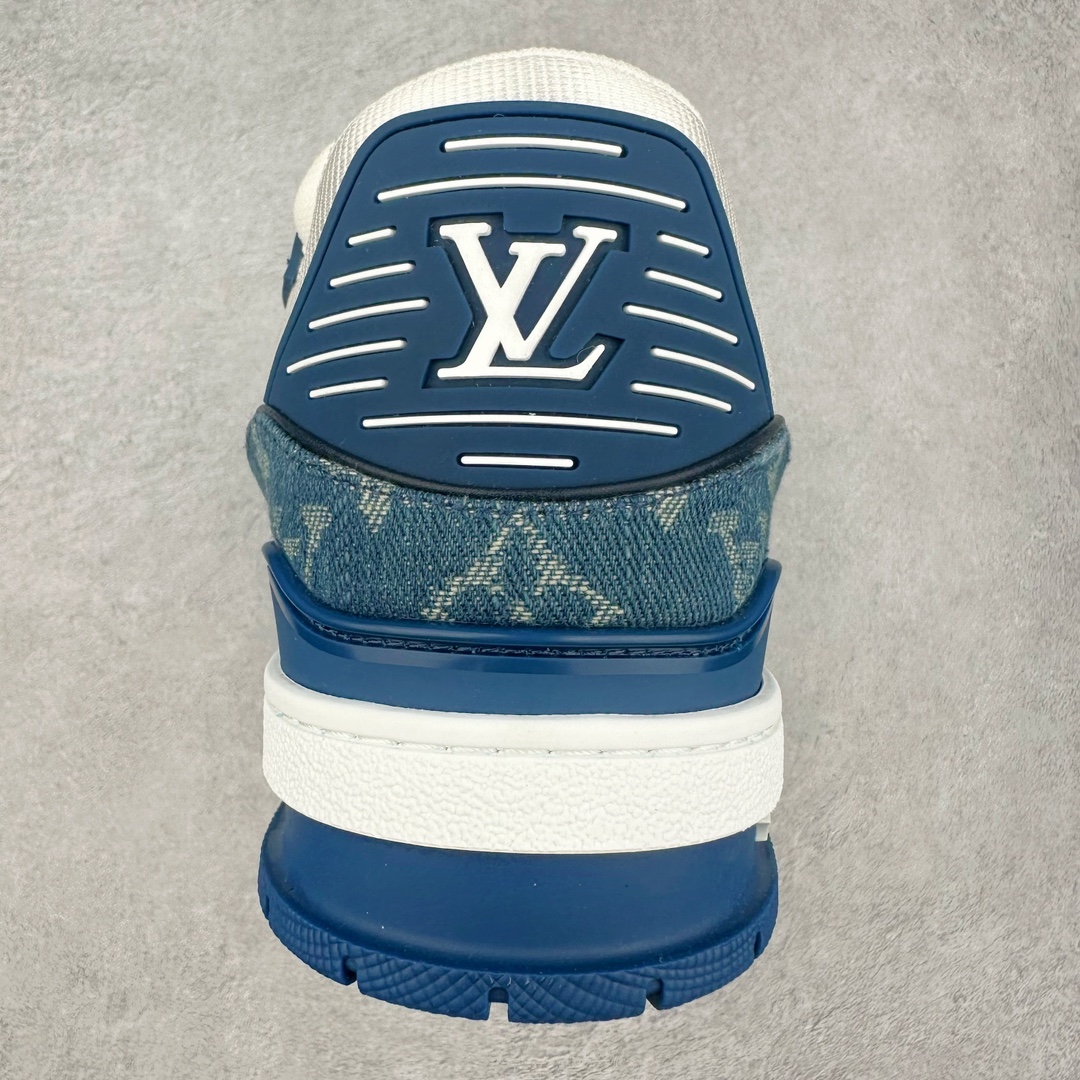 图片[8]-＃FZ纯原福利 Louis Vuitton Trainer lv时装走秀运动鞋 实力大厂出品 平台专供 成熟的做工稳定的品控 完美鞋型超高的清洁度 零毛边线头瑕疵 全套原楦原纸版原鞋开模 全网最具灵魂的版型 正确原装黄色鞋盒 正确中底印花 鞋面印花3D高频深度立体 全鞋电脑针车 紧密相连 针距密度一致 环保乳胶注塑鞋垫 厚度脚感还原原版 皮面裁剪部位 统一油边封口工艺 原装橡胶大底含胶量大底组合零偏差 专柜全套包装 防尘袋 说明书 质保卡 男女鞋 尺码：35 36 37 38 39 40 41 42 43 44 45-选品中心