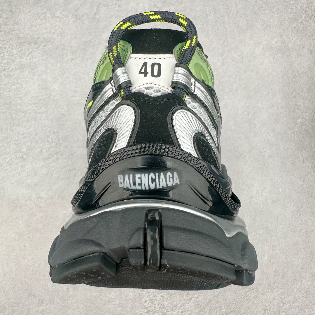 图片[8]-＃纯原 BALENCIAGA Runner Sneaker 巴黎世家七代慢跑系列低帮复古野跑潮流运动鞋老爹鞋 尼龙和网布材质 磨损效果 鞋头边缘印有尺码 背面浮印尺码 外侧印有跑者徽标 鞋舌刺绣 Balenciaga 品牌标识 鞋跟背面 Balenciaga品牌标识 材质采用65%聚氨酯、35%聚酯纤维 全新 Runner 鞋型轮廓借鉴于 2000 年初的复古线条 搭载大网眼面料制成鞋面基础，由粉色、白色尼龍与橡胶质地覆盖鞋面诠释线条感 当中透过几道手缝线与折损痕更是精准的掌握历经时间淬炼的破旧痕迹 延续其手法至鞋领、鞋跟、鞋带、中底等部分均饰有破损及脏污之貌 尤其是鞋领处与鞋带孔眼条更是采用不规则做旧技术将内容物泡棉随机露出 尺码：35 36 37 38 39 40 41 42 43 44 45 46-选品中心