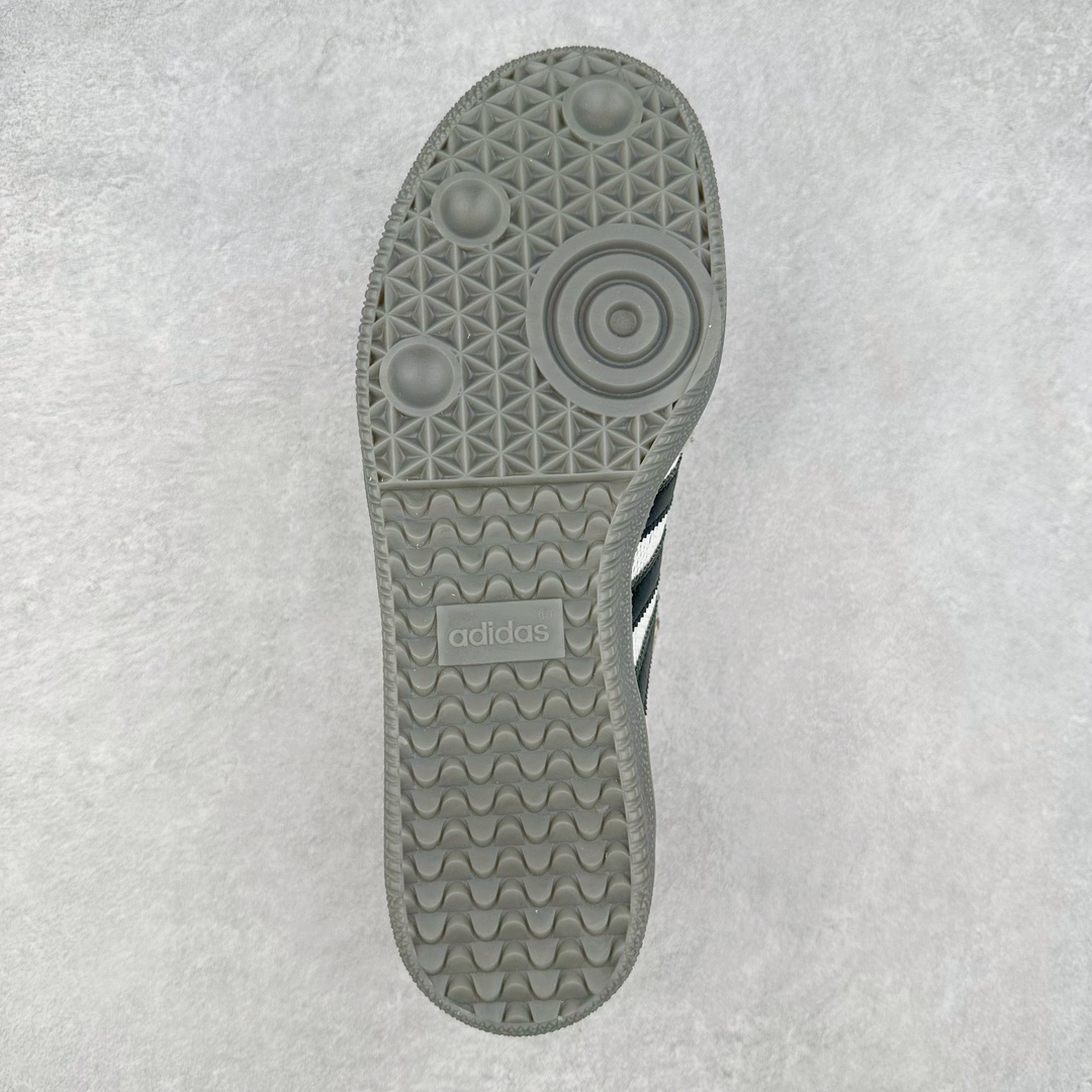 图片[9]-AD Original Samba OG 复古经典轻便板鞋 IH3371 这款桑巴鞋展示了高质量的工艺 带有装饰的超锁缝制和无缝的手感 柔软、柔软的皮革造型和标志性的3条纹完成了精致的外观 正规合身鞋带 鞋面上有绒面鞋垫 橡胶鞋底 享受正畸套筒软感 自50年代首次亮相以来就一直在赢得粉丝的青睐 尺码：36 36.5 37.5 38 38.5 39 40 40.5 41 42 42.5 43 44 44.5 45-选品中心