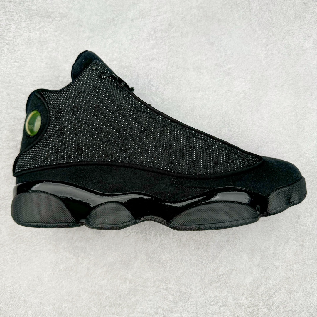 ＃纯原福利 之前6XX Air Jordan AJ13 Retro 黑猫 414571-011 圈内最强13代 目前可过各类鉴定或无法鉴定 裸鞋随意操作 外贸特供批次 原楦原档案数据开模打造 公司渠道原装全息3D猫眼 原鞋开发 版型近乎零偏差 采购原厂皮料 LOGO五金部件高价开发私模 杜绝一眼假版本 原厂档案开模大底 共3层贴合工艺 三层中间加入海玻璃缓震鞋垫 大底采用进口一次MD而非市面二次MD低价原料成型 进口MD材料异味较少比原鞋还少 市面异味大刺鼻 尺码：40 40.5 41 42 42.5 43 44 44.5 45 46 47.5-选品中心