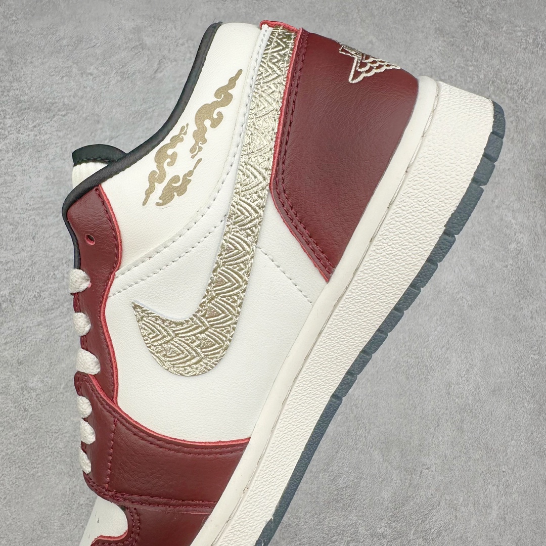 图片[7]-＃K版 Air Jordan AJ1 Low 低帮 黑神话悟空 FJ5735-100 全新流水线出品 DT版本唯一平替选择 市场第二梯队最强版 全部原鞋开发 原楦原纸板开发 全鞋电脑针车 原厂内置全掌气垫 原盒内在原标 唯一Zp原版鞋带绑法 免检产品 全新2022版型 全头层皮料 完美零毛边处理 原厂配置全掌气垫 价格定位良心 几十个配色陆续出货 尺码：36 36.5 37.5 38 38.5 39 40 40.5 41 42 42.5 43 44 44.5 45 46 47.5-选品中心