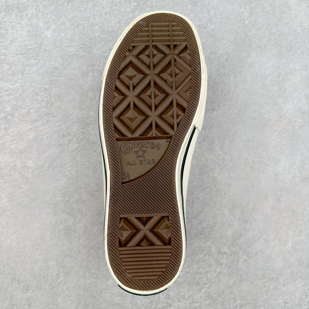 图片[9]-2024年匡威秋冬季新款 这款Converse 1970S 经典黑/白小牛皮加上羊羔毛真是冬季匡威狂热者的福音！鞋面搭配1970S经典配色，鞋舌面和内里包裹上保暖性极强的上等羊羔毛、经典保暖又不平凡！是畏冷者的最爱！在寒冷的冬季你也可以勇敢秀出你的匡威！ 黑色货号：172364C 白色货号：172365C 尺码：35-44（36.5 37.5 41.5 42.5）-选品中心