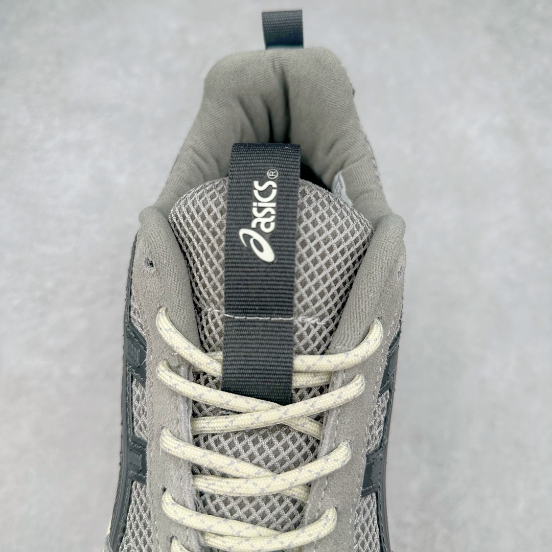 图片[5]-＃HK ASICS Tiger GEL-1090 系列亚瑟士低帮户外风休闲运动跑步鞋 早在 2019 年 ASICS 就推出了流行的 2004 GEL-1090 的新版本 该产品因其复古外观和舒适的造型而被推向现代街头服饰 现在ASICS 以时下流行的运动美学改造鞋款 以对跑步者的新诠释打造全新 GEL-1090 V2 在新版本中 ASICS 专注于日常衣橱的采用 将优质绒面革和柔软皮革的毛绒组合拼凑在运动鞋的覆盖层上 以柔和的配色为重点，新运动鞋的改良美学为 2019 年发布的 GEL-1090 的金属色调提供了一种简约的选择 然而 它曾经受到运动员广泛喜爱的流线型轮廓在新型号中保持不变 将舒适性和多功能性保持在设计的核心 这款运动鞋还保留了网眼鞋身 确保透气性 圆形鞋带确保贴合 在原版的新进展中 该品牌使用 GEL 系列的最新技术开发更新了运动鞋的外观 简约之选 新运动鞋的改良美学 尺码：36 37 37.5 38 39 39.5 40 40.5 41.5 42 42.5 43.5 44 44.5 45-选品中心