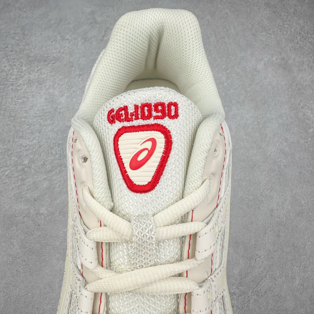 图片[5]-＃HK ASICS Tiger GEL-1090 系列亚瑟士低帮户外风休闲运动跑步鞋 早在 2019 年 ASICS 就推出了流行的 2004 GEL-1090 的新版本 该产品因其复古外观和舒适的造型而被推向现代街头服饰 现在ASICS 以时下流行的运动美学改造鞋款 以对跑步者的新诠释打造全新 GEL-1090 V2 在新版本中 ASICS 专注于日常衣橱的采用 将优质绒面革和柔软皮革的毛绒组合拼凑在运动鞋的覆盖层上 以柔和的配色为重点，新运动鞋的改良美学为 2019 年发布的 GEL-1090 的金属色调提供了一种简约的选择 然而 它曾经受到运动员广泛喜爱的流线型轮廓在新型号中保持不变 将舒适性和多功能性保持在设计的核心 这款运动鞋还保留了网眼鞋身 确保透气性 圆形鞋带确保贴合 在原版的新进展中 该品牌使用 GEL 系列的最新技术开发更新了运动鞋的外观 简约之选 新运动鞋的改良美学 尺码：36 37 37.5 38 39 39.5 40 40.5 41.5 42 42.5 43.5 44 44.5 45-选品中心