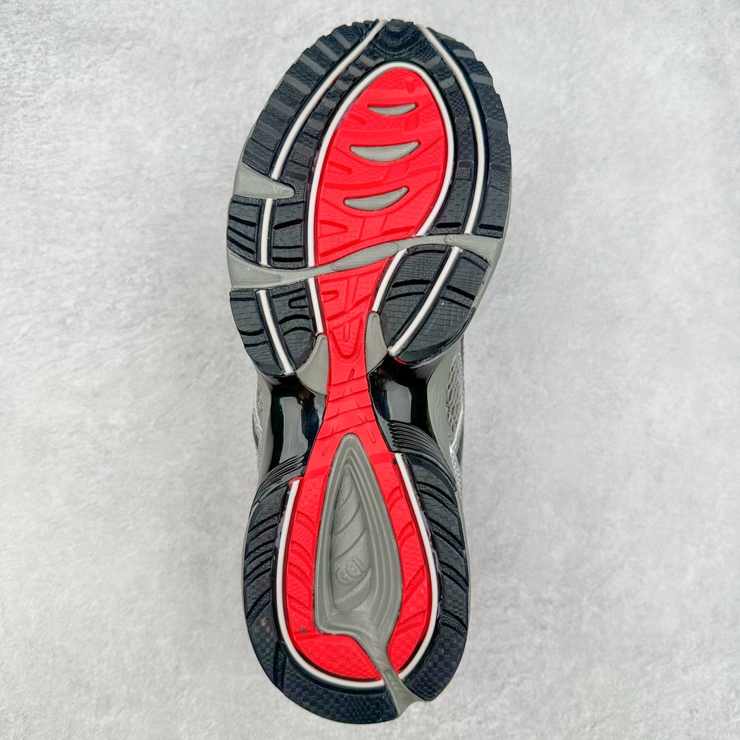 图片[9]-＃HK ASICS Tiger GEL-1090 系列亚瑟士低帮户外风休闲运动跑步鞋 早在 2019 年 ASICS 就推出了流行的 2004 GEL-1090 的新版本 该产品因其复古外观和舒适的造型而被推向现代街头服饰 现在ASICS 以时下流行的运动美学改造鞋款 以对跑步者的新诠释打造全新 GEL-1090 V2 在新版本中 ASICS 专注于日常衣橱的采用 将优质绒面革和柔软皮革的毛绒组合拼凑在运动鞋的覆盖层上 以柔和的配色为重点，新运动鞋的改良美学为 2019 年发布的 GEL-1090 的金属色调提供了一种简约的选择 然而 它曾经受到运动员广泛喜爱的流线型轮廓在新型号中保持不变 将舒适性和多功能性保持在设计的核心 这款运动鞋还保留了网眼鞋身 确保透气性 圆形鞋带确保贴合 在原版的新进展中 该品牌使用 GEL 系列的最新技术开发更新了运动鞋的外观 简约之选 新运动鞋的改良美学 尺码：36 37 37.5 38 39 39.5 40 40.5 41.5 42 42.5 43.5 44 44.5 45-选品中心