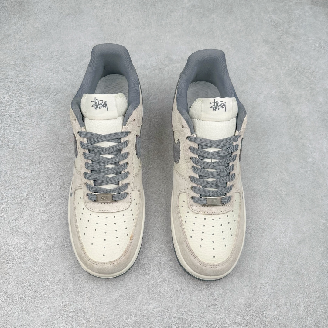 图片[2]-NK Air Force 1´07 Low 空军一号低帮百搭休闲运动板鞋 HD1968-013 柔软、弹性十足的缓震性能和出色的中底设计 横跨复古与现代的外型结合 造就出风靡全球 三十多年的Force 1 直到今天还深受青睐 尺码：36 36.5 37.5 38 38.5 39 40 40.5 41 42 42.5 43 44 44.5 45-选品中心