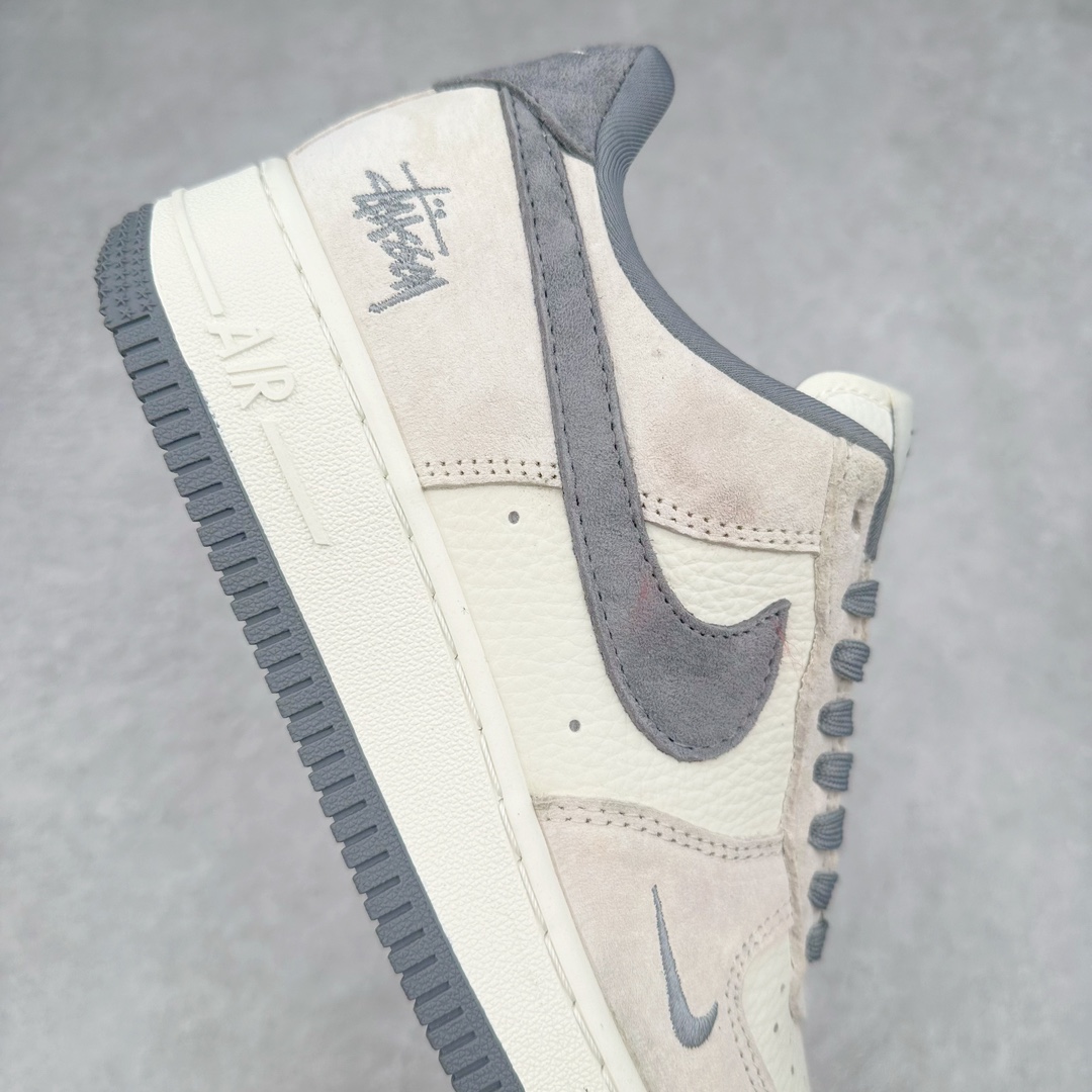 图片[6]-NK Air Force 1´07 Low 空军一号低帮百搭休闲运动板鞋 HD1968-013 柔软、弹性十足的缓震性能和出色的中底设计 横跨复古与现代的外型结合 造就出风靡全球 三十多年的Force 1 直到今天还深受青睐 尺码：36 36.5 37.5 38 38.5 39 40 40.5 41 42 42.5 43 44 44.5 45-选品中心