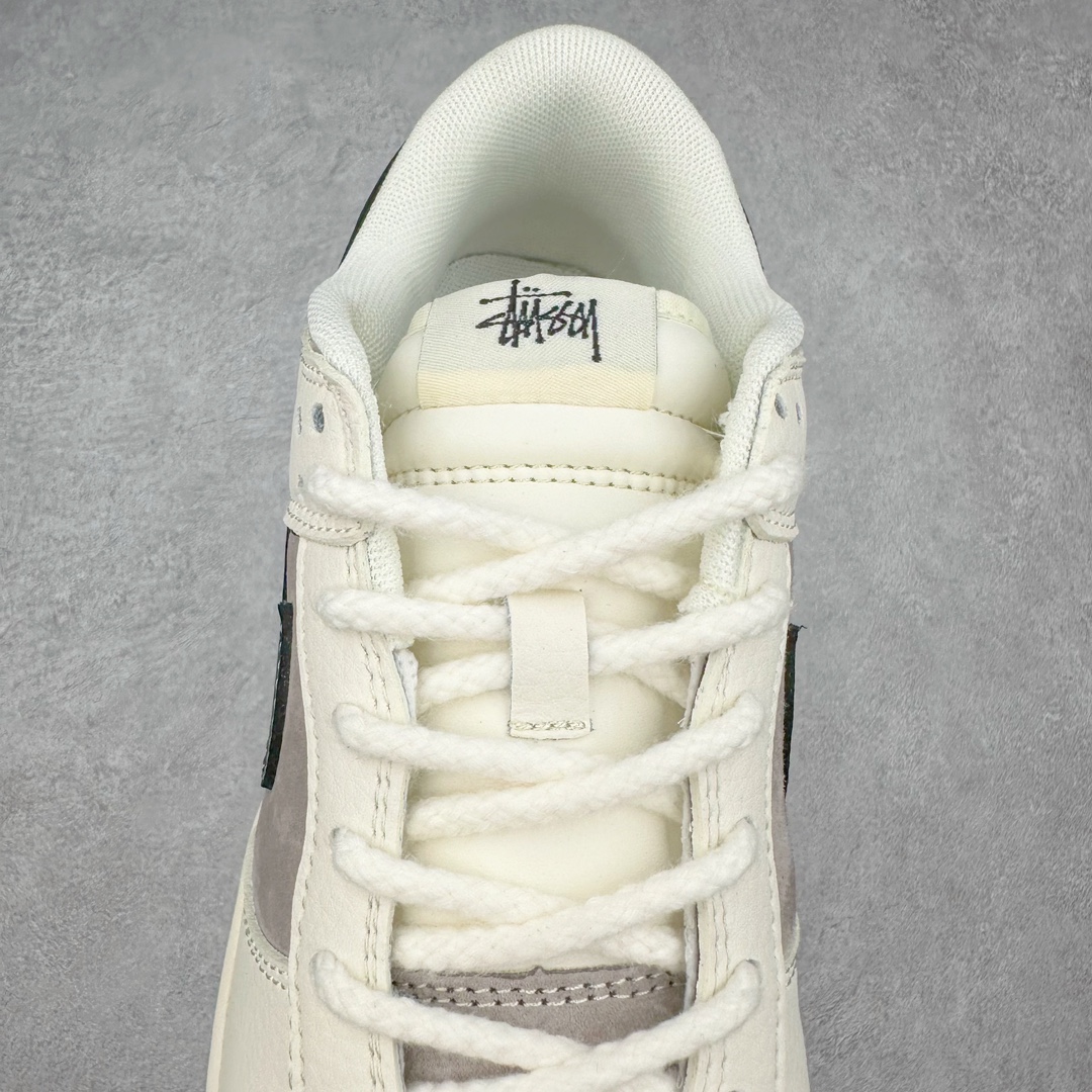 图片[5]-NK Dunk Low 定制配色 SJ1089-001 大厂出品 极力推荐 原装头层材料 独家版型蒸餾加工帶來的是更好的视觉和脚感体验大厂纯原品质出货 清洁度 电绣工艺 皮料切割干净无任何毛边 细节完美 尺码：36 36.5 37.5 38 38.5 39 40 40.5 41 42 42.5 43 44 44.5 45 46 47.5-选品中心