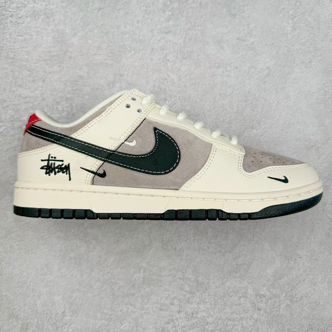 NK Dunk Low 定制配色 SJ1089-001 大厂出品 极力推荐 原装头层材料 独家版型蒸餾加工帶來的是更好的视觉和脚感体验大厂纯原品质出货 清洁度 电绣工艺 皮料切割干净无任何毛边 细节完美 尺码：36 36.5 37.5 38 38.5 39 40 40.5 41 42 42.5 43 44 44.5 45 46 47.5-选品中心