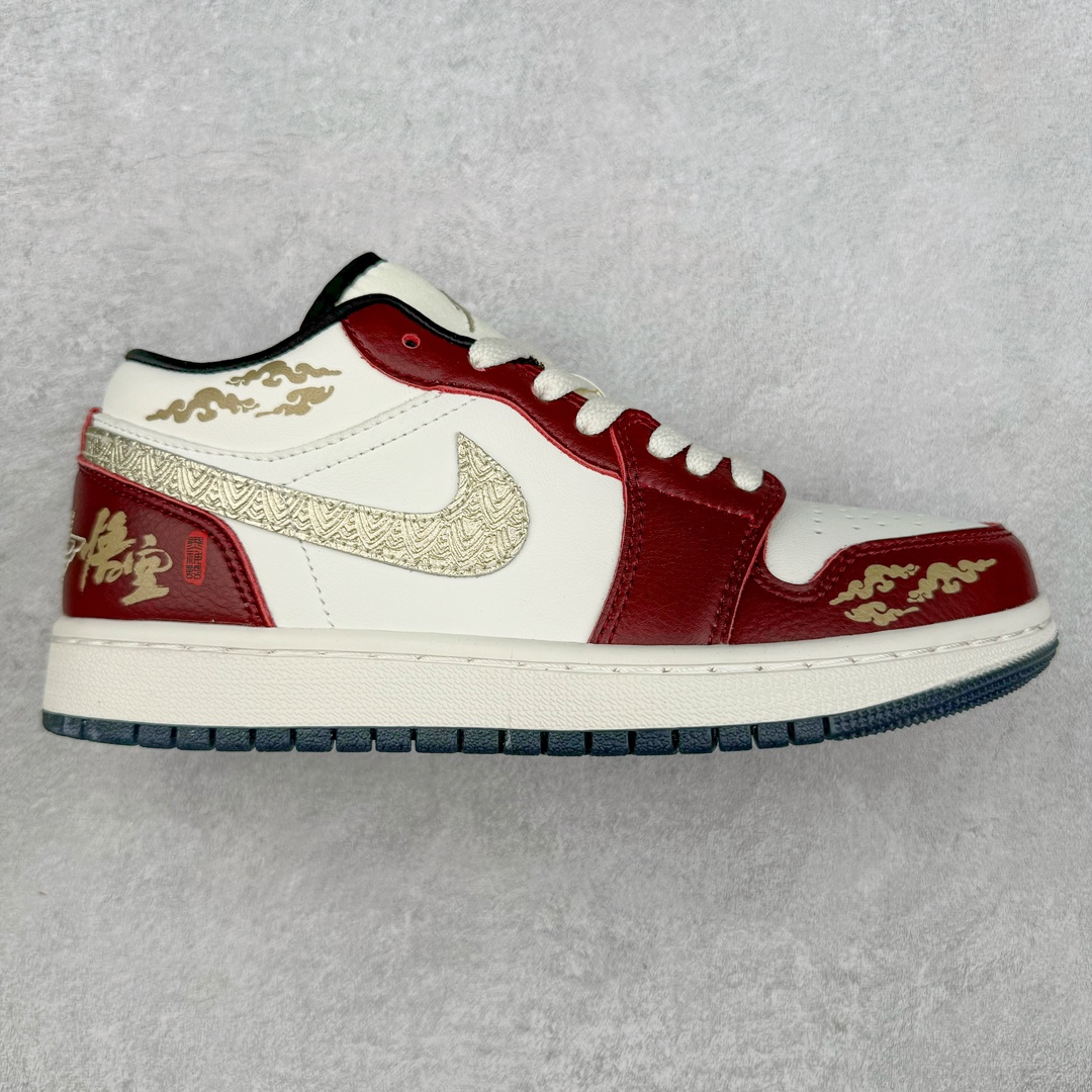 ＃K版 Air Jordan AJ1 Low 低帮 黑神话悟空 FJ5735-100 全新流水线出品 DT版本唯一平替选择 市场第二梯队最强版 全部原鞋开发 原楦原纸板开发 全鞋电脑针车 原厂内置全掌气垫 原盒内在原标 唯一Zp原版鞋带绑法 免检产品 全新2022版型 全头层皮料 完美零毛边处理 原厂配置全掌气垫 价格定位良心 几十个配色陆续出货 尺码：36 36.5 37.5 38 38.5 39 40 40.5 41 42 42.5 43 44 44.5 45 46 47.5-选品中心