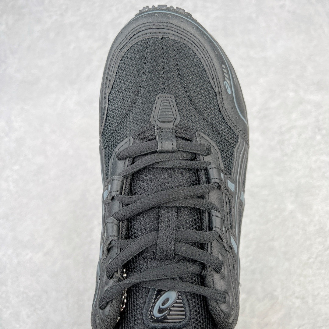 图片[4]-＃HK ASICS Tiger GEL-1090 系列亚瑟士低帮户外风休闲运动跑步鞋 早在 2019 年 ASICS 就推出了流行的 2004 GEL-1090 的新版本 该产品因其复古外观和舒适的造型而被推向现代街头服饰 现在ASICS 以时下流行的运动美学改造鞋款 以对跑步者的新诠释打造全新 GEL-1090 V2 在新版本中 ASICS 专注于日常衣橱的采用 将优质绒面革和柔软皮革的毛绒组合拼凑在运动鞋的覆盖层上 以柔和的配色为重点，新运动鞋的改良美学为 2019 年发布的 GEL-1090 的金属色调提供了一种简约的选择 然而 它曾经受到运动员广泛喜爱的流线型轮廓在新型号中保持不变 将舒适性和多功能性保持在设计的核心 这款运动鞋还保留了网眼鞋身 确保透气性 圆形鞋带确保贴合 在原版的新进展中 该品牌使用 GEL 系列的最新技术开发更新了运动鞋的外观 简约之选 新运动鞋的改良美学 尺码：36 37 37.5 38 39 39.5 40 40.5 41.5 42 42.5 43.5 44 44.5 45-选品中心