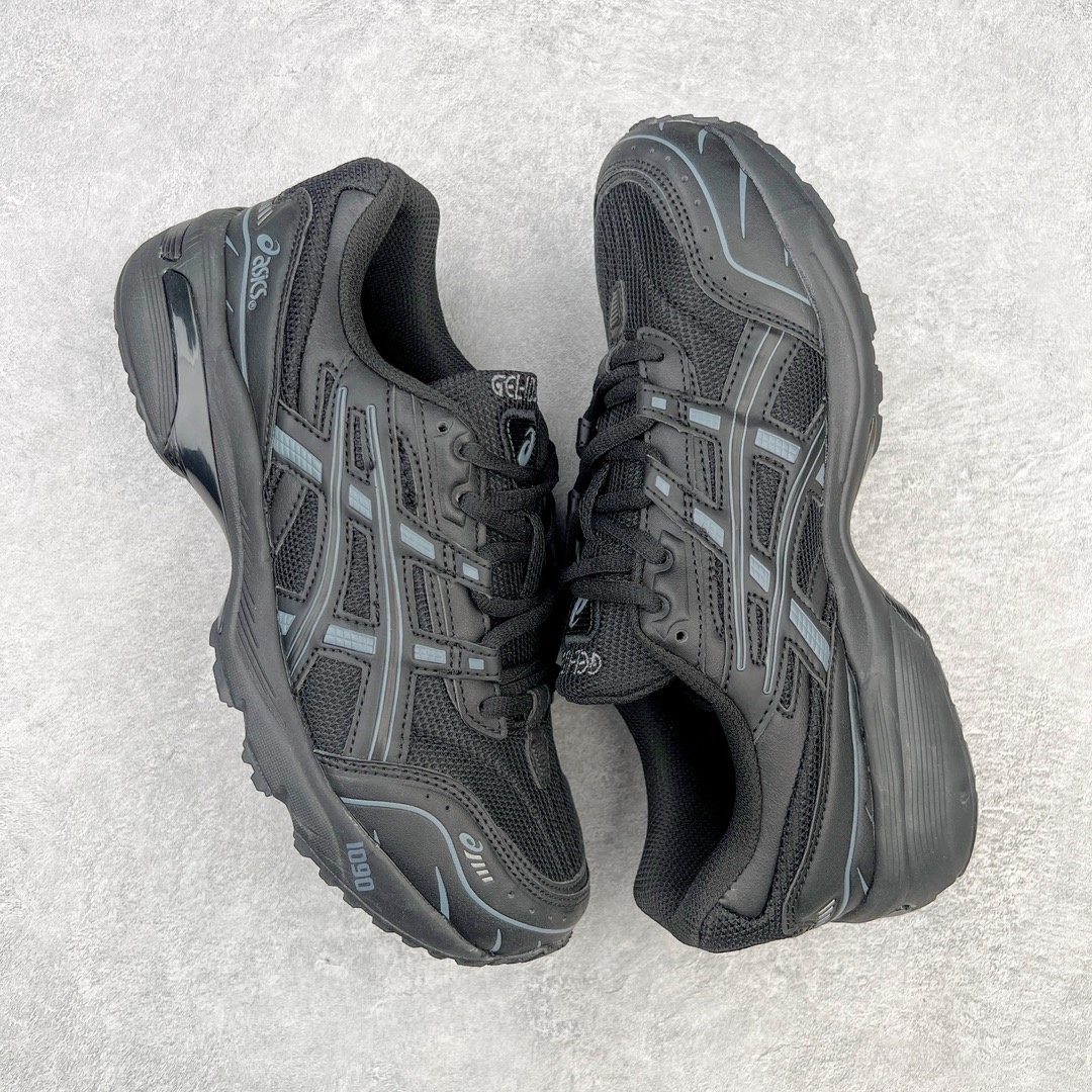 图片[3]-＃HK ASICS Tiger GEL-1090 系列亚瑟士低帮户外风休闲运动跑步鞋 早在 2019 年 ASICS 就推出了流行的 2004 GEL-1090 的新版本 该产品因其复古外观和舒适的造型而被推向现代街头服饰 现在ASICS 以时下流行的运动美学改造鞋款 以对跑步者的新诠释打造全新 GEL-1090 V2 在新版本中 ASICS 专注于日常衣橱的采用 将优质绒面革和柔软皮革的毛绒组合拼凑在运动鞋的覆盖层上 以柔和的配色为重点，新运动鞋的改良美学为 2019 年发布的 GEL-1090 的金属色调提供了一种简约的选择 然而 它曾经受到运动员广泛喜爱的流线型轮廓在新型号中保持不变 将舒适性和多功能性保持在设计的核心 这款运动鞋还保留了网眼鞋身 确保透气性 圆形鞋带确保贴合 在原版的新进展中 该品牌使用 GEL 系列的最新技术开发更新了运动鞋的外观 简约之选 新运动鞋的改良美学 尺码：36 37 37.5 38 39 39.5 40 40.5 41.5 42 42.5 43.5 44 44.5 45-选品中心