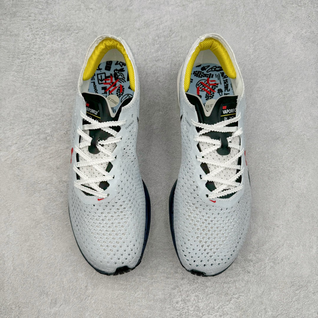 图片[2]-＃纯原 NK Zoom VaporFly Next 3% 编织飞线马拉松三代超级休运动跑鞋 FJ9079-100 保留了NK Systeml的突破性产品科技 且在这个基础上搭载了NK Flyknit鞋面 让这双为比赛竞速而打造的战靴更加轻盈、透气突破性的Zoom X泡棉带来NK跑步至今为止最为出色的能量回馈 尺码：36 36.5 37.5 38 38.5 39 40 40.5 41 42 42.5 43 44 44.5 45-选品中心