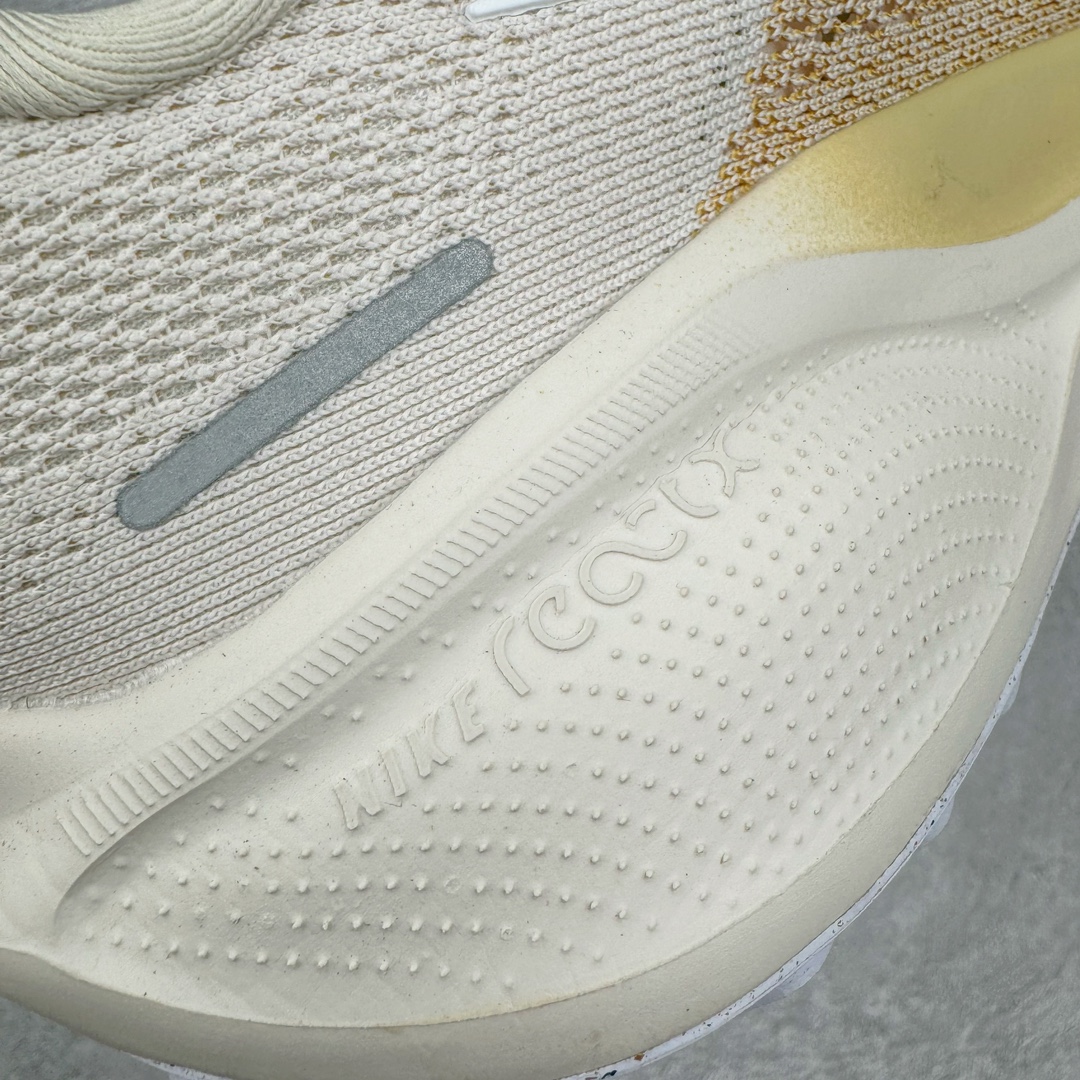 图片[16]-NK Zoom Pegasus 飞马41代马拉松系列网面透气缓震疾速跑鞋 拥有 Zoom Air 一如既往的稳定感和流畅感 鞋面采用工程网眼设计 为特定高热区域营造出色透气性 进一步增加鞋面的穿孔数量 让足部能够快速散热 中足搭配 Flywire 飞线 在高速运动时营造舒适稳定的贴合感 内置Zoon气垫加持 动力十足 货号：FD2722-106 尺码：36 36.5 37.5 38 38.5 39 40 40.5 41 42 42.5 43 44 44.5 45-选品中心