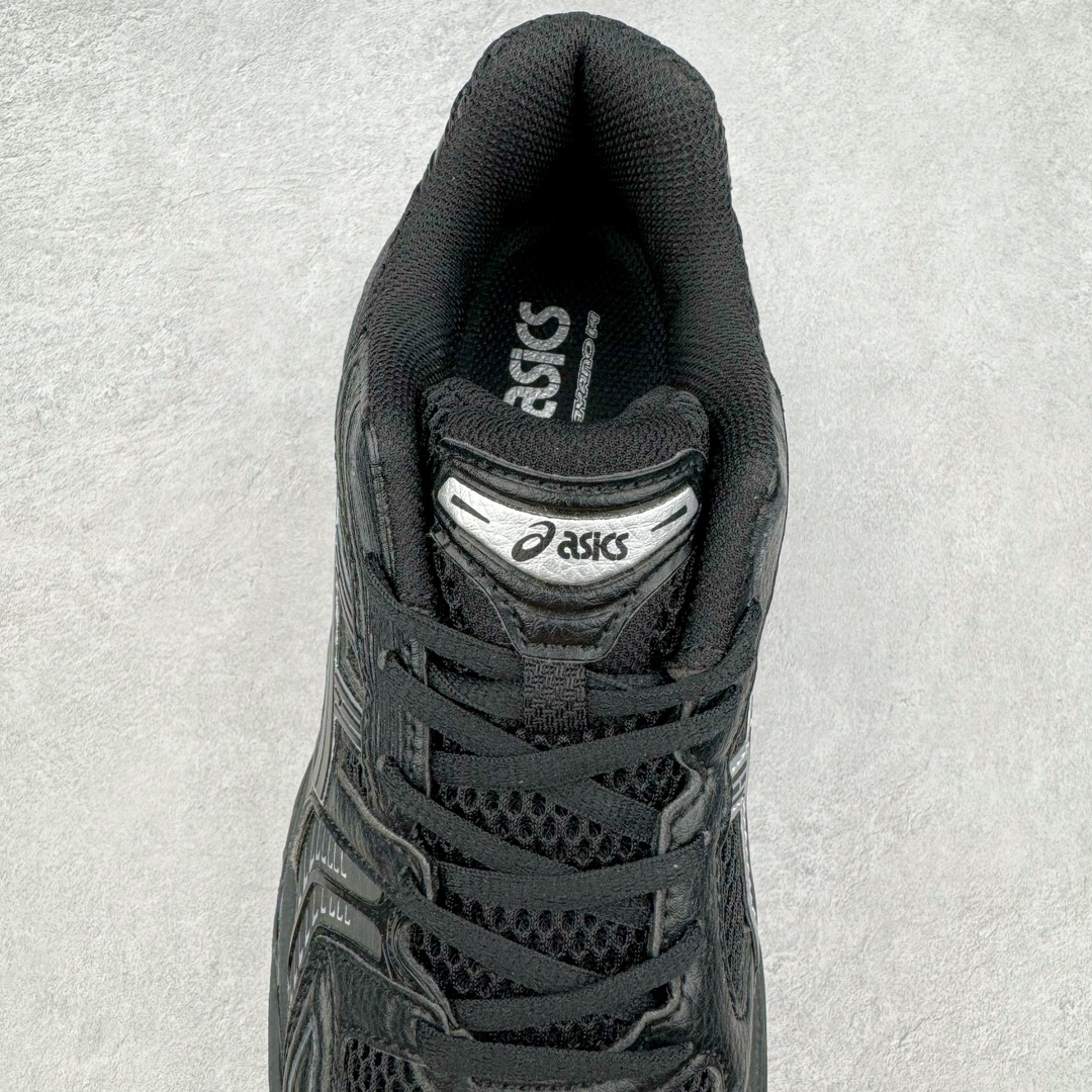 图片[5]-＃HK纯原 ASICS GEL-KAYANO 14 亚瑟士K14系列户外复古潮流百搭织物合成革缓震休闲跑步鞋 原装纸板楦头开发 独家私模五层组合大底 原厂定制缓震硅胶加持 原盒原配 官方四联吊牌 原装Ortholite轻量化鞋垫 设计师 Hidenori Yamashita 以「Flash」一词为灵感 创造出未来感金属色鞋面 改造升级内在性能 由内而外全面革新 为 GEL-KAYANO 家族传承及经典跑鞋文化的延续 创下里程碑式作品 K14跑鞋重新诠释了复古的跑步形状 并以其 2000 年代后期的美学理念重新铺装 银色与蓝色的鞋面极为高档 网面铺陈与鞋面、鞋头多处细节位增添了透气性 鞋后跟部中底上以及多密度耐磨鞋底增加了 GEL 缓震胶 提供高抗冲击性、缓冲性、可保护脚部免受地面冲击的影响 穿着舒适性十足 尺码：35.5 36 37 37.5 38 39 39.5 40.5 41.5 42 42.5 43.5 44 45-选品中心