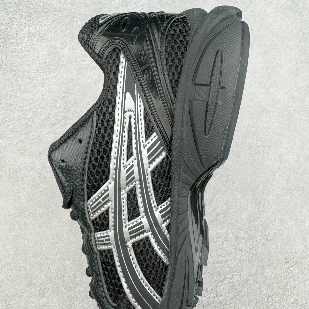 图片[7]-＃HK纯原 ASICS GEL-KAYANO 14 亚瑟士K14系列户外复古潮流百搭织物合成革缓震休闲跑步鞋 原装纸板楦头开发 独家私模五层组合大底 原厂定制缓震硅胶加持 原盒原配 官方四联吊牌 原装Ortholite轻量化鞋垫 设计师 Hidenori Yamashita 以「Flash」一词为灵感 创造出未来感金属色鞋面 改造升级内在性能 由内而外全面革新 为 GEL-KAYANO 家族传承及经典跑鞋文化的延续 创下里程碑式作品 K14跑鞋重新诠释了复古的跑步形状 并以其 2000 年代后期的美学理念重新铺装 银色与蓝色的鞋面极为高档 网面铺陈与鞋面、鞋头多处细节位增添了透气性 鞋后跟部中底上以及多密度耐磨鞋底增加了 GEL 缓震胶 提供高抗冲击性、缓冲性、可保护脚部免受地面冲击的影响 穿着舒适性十足 尺码：35.5 36 37 37.5 38 39 39.5 40.5 41.5 42 42.5 43.5 44 45-选品中心