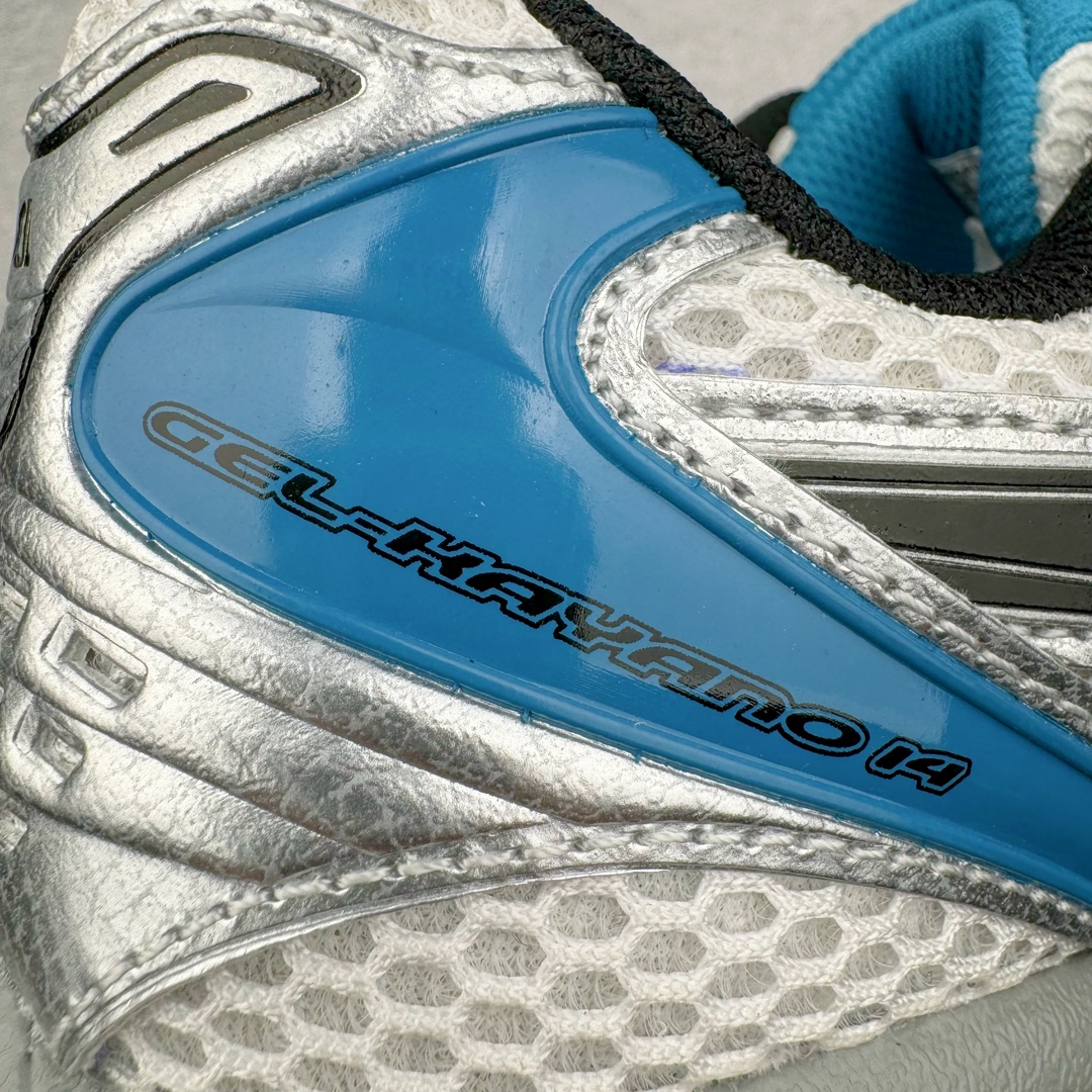 图片[17]-＃HK纯原 ASICS GEL-KAYANO 14 亚瑟士K14系列户外复古潮流百搭织物合成革缓震休闲跑步鞋 原装纸板楦头开发 独家私模五层组合大底 原厂定制缓震硅胶加持 原盒原配 官方四联吊牌 原装Ortholite轻量化鞋垫 设计师 Hidenori Yamashita 以「Flash」一词为灵感 创造出未来感金属色鞋面 改造升级内在性能 由内而外全面革新 为 GEL-KAYANO 家族传承及经典跑鞋文化的延续 创下里程碑式作品 K14跑鞋重新诠释了复古的跑步形状 并以其 2000 年代后期的美学理念重新铺装 银色与蓝色的鞋面极为高档 网面铺陈与鞋面、鞋头多处细节位增添了透气性 鞋后跟部中底上以及多密度耐磨鞋底增加了 GEL 缓震胶 提供高抗冲击性、缓冲性、可保护脚部免受地面冲击的影响 穿着舒适性十足 尺码：35.5 36 37 37.5 38 39 39.5 40.5 41.5 42 42.5 43.5 44 45-选品中心