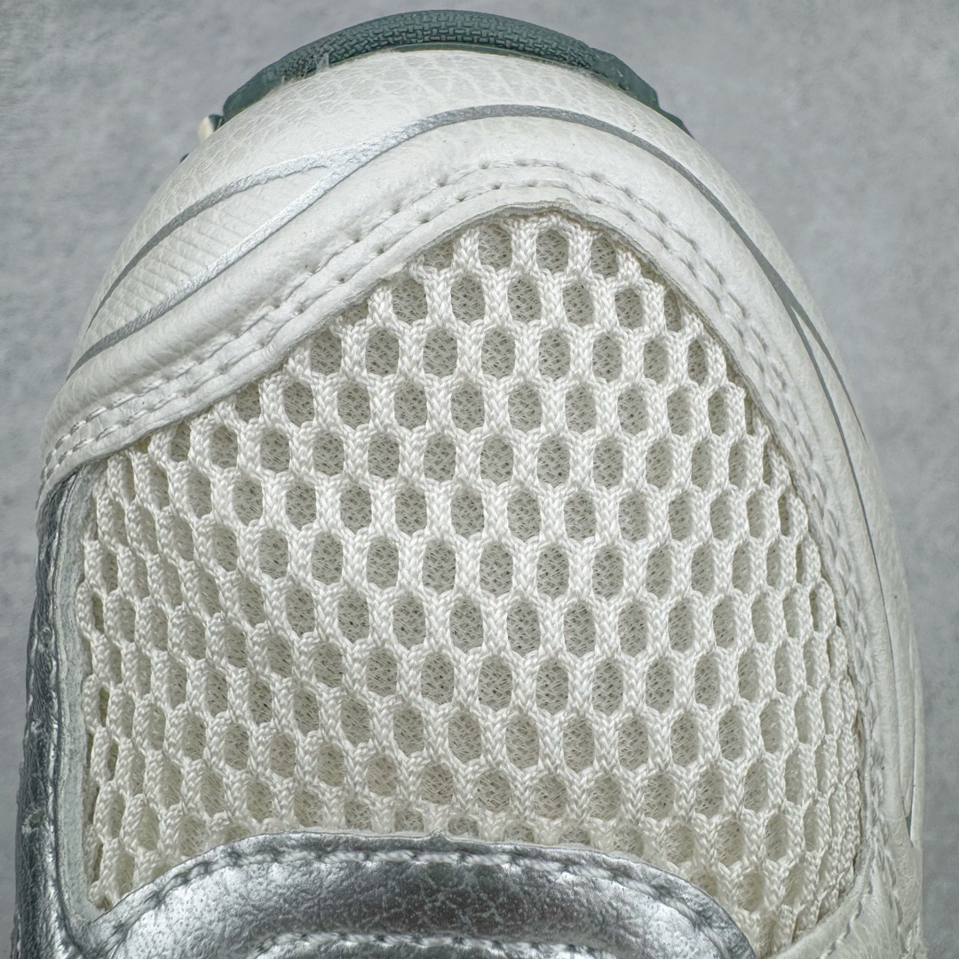 图片[12]-＃HK纯原 ASICS GEL-KAYANO 14 亚瑟士K14系列户外复古潮流百搭织物合成革缓震休闲跑步鞋 原装纸板楦头开发 独家私模五层组合大底 原厂定制缓震硅胶加持 原盒原配 官方四联吊牌 原装Ortholite轻量化鞋垫 设计师 Hidenori Yamashita 以「Flash」一词为灵感 创造出未来感金属色鞋面 改造升级内在性能 由内而外全面革新 为 GEL-KAYANO 家族传承及经典跑鞋文化的延续 创下里程碑式作品 K14跑鞋重新诠释了复古的跑步形状 并以其 2000 年代后期的美学理念重新铺装 银色与蓝色的鞋面极为高档 网面铺陈与鞋面、鞋头多处细节位增添了透气性 鞋后跟部中底上以及多密度耐磨鞋底增加了 GEL 缓震胶 提供高抗冲击性、缓冲性、可保护脚部免受地面冲击的影响 穿着舒适性十足 尺码：35.5 36 37 37.5 38 39 39.5 40.5 41.5 42 42.5 43.5 44 45-选品中心