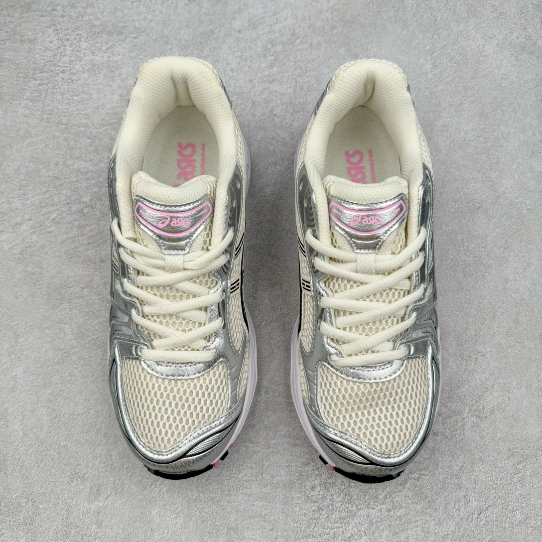 图片[2]-＃HK纯原 ASICS GEL-KAYANO 14 亚瑟士K14系列户外复古潮流百搭织物合成革缓震休闲跑步鞋 原装纸板楦头开发 独家私模五层组合大底 原厂定制缓震硅胶加持 原盒原配 官方四联吊牌 原装Ortholite轻量化鞋垫 设计师 Hidenori Yamashita 以「Flash」一词为灵感 创造出未来感金属色鞋面 改造升级内在性能 由内而外全面革新 为 GEL-KAYANO 家族传承及经典跑鞋文化的延续 创下里程碑式作品 K14跑鞋重新诠释了复古的跑步形状 并以其 2000 年代后期的美学理念重新铺装 银色与蓝色的鞋面极为高档 网面铺陈与鞋面、鞋头多处细节位增添了透气性 鞋后跟部中底上以及多密度耐磨鞋底增加了 GEL 缓震胶 提供高抗冲击性、缓冲性、可保护脚部免受地面冲击的影响 穿着舒适性十足 尺码：35.5 36 37 37.5 38 39 39.5 40.5 41.5 42 42.5 43.5 44 45-选品中心
