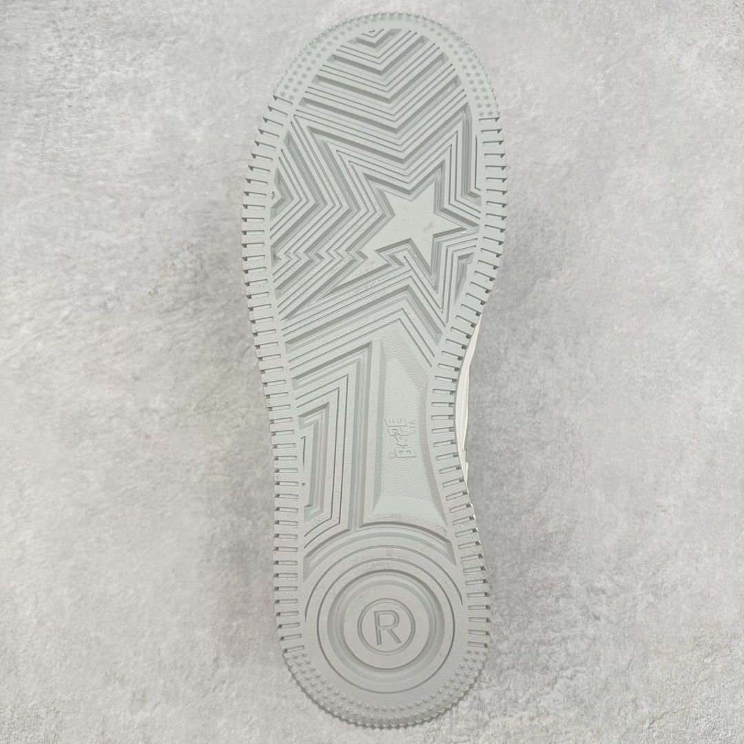 图片[9]-＃C版纯原 Bape Sta To Low 明星同款 猿人头经典漆皮低帮运动休闲板鞋 全套原纸板楦头开发 确保原汁原味 市场最完美低趴版型 一比一鞋头弧度高度鞋身弧度 外贸平台指定订单 匠心打造 开发时长超过半年 独家私模磨具冲刀加持 原厂特供皮料光泽色卡零偏差 内里均采用市场最好的超软原厂填充棉 原数据进口机台高频印压LOGO 最高QC检验标准 控制溢胶瑕疵 深浅定位均保持zp一致 中底嵌入Ortholite缓震材质 全套原包装 包含猿人logo 定制防尘袋 尺码：36 36.5 37 38 38.5 40 40.5 41 42 42.5 43 44 44.5 45 46-选品中心