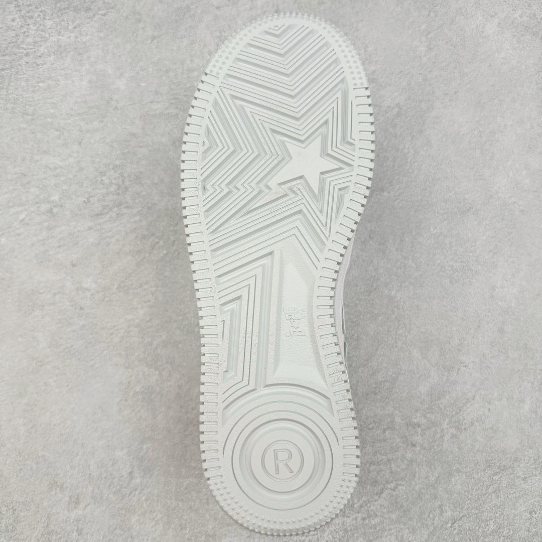 图片[9]-＃C版纯原 Bape Sta To Low 明星同款 猿人头经典漆皮低帮运动休闲板鞋 全套原纸板楦头开发 确保原汁原味 市场最完美低趴版型 一比一鞋头弧度高度鞋身弧度 外贸平台指定订单 匠心打造 开发时长超过半年 独家私模磨具冲刀加持 原厂特供皮料光泽色卡零偏差 内里均采用市场最好的超软原厂填充棉 原数据进口机台高频印压LOGO 最高QC检验标准 控制溢胶瑕疵 深浅定位均保持zp一致 中底嵌入Ortholite缓震材质 全套原包装 包含猿人logo 定制防尘袋 尺码：36 36.5 37 38 38.5 40 40.5 41 42 42.5 43 44 44.5 45 46-选品中心