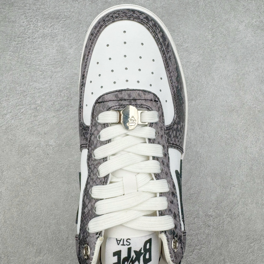 图片[4]-＃C版纯原 Bape Sta To Low 明星同款 猿人头经典漆皮低帮运动休闲板鞋 全套原纸板楦头开发 确保原汁原味 市场最完美低趴版型 一比一鞋头弧度高度鞋身弧度 外贸平台指定订单 匠心打造 开发时长超过半年 独家私模磨具冲刀加持 原厂特供皮料光泽色卡零偏差 内里均采用市场最好的超软原厂填充棉 原数据进口机台高频印压LOGO 最高QC检验标准 控制溢胶瑕疵 深浅定位均保持zp一致 中底嵌入Ortholite缓震材质 全套原包装 包含猿人logo 定制防尘袋 尺码：36 36.5 37 38 38.5 40 40.5 41 42 42.5 43 44 44.5 45 46-选品中心