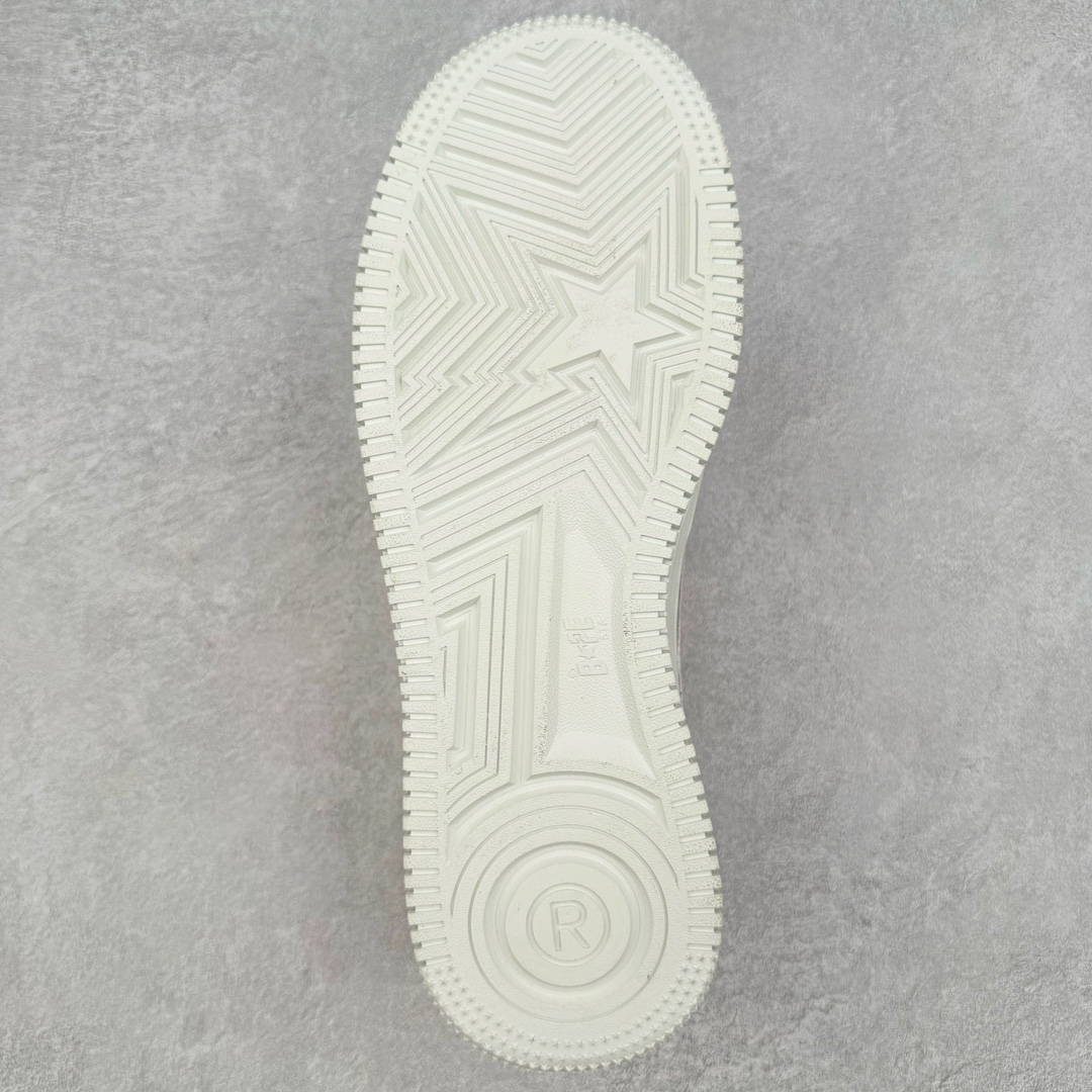 图片[9]-＃C版纯原 Bape Sta To Low 明星同款 猿人头经典漆皮低帮运动休闲板鞋 全套原纸板楦头开发 确保原汁原味 市场最完美低趴版型 一比一鞋头弧度高度鞋身弧度 外贸平台指定订单 匠心打造 开发时长超过半年 独家私模磨具冲刀加持 原厂特供皮料光泽色卡零偏差 内里均采用市场最好的超软原厂填充棉 原数据进口机台高频印压LOGO 最高QC检验标准 控制溢胶瑕疵 深浅定位均保持zp一致 中底嵌入Ortholite缓震材质 全套原包装 包含猿人logo 定制防尘袋 尺码：36 36.5 37 38 38.5 40 40.5 41 42 42.5 43 44 44.5 45 46-选品中心