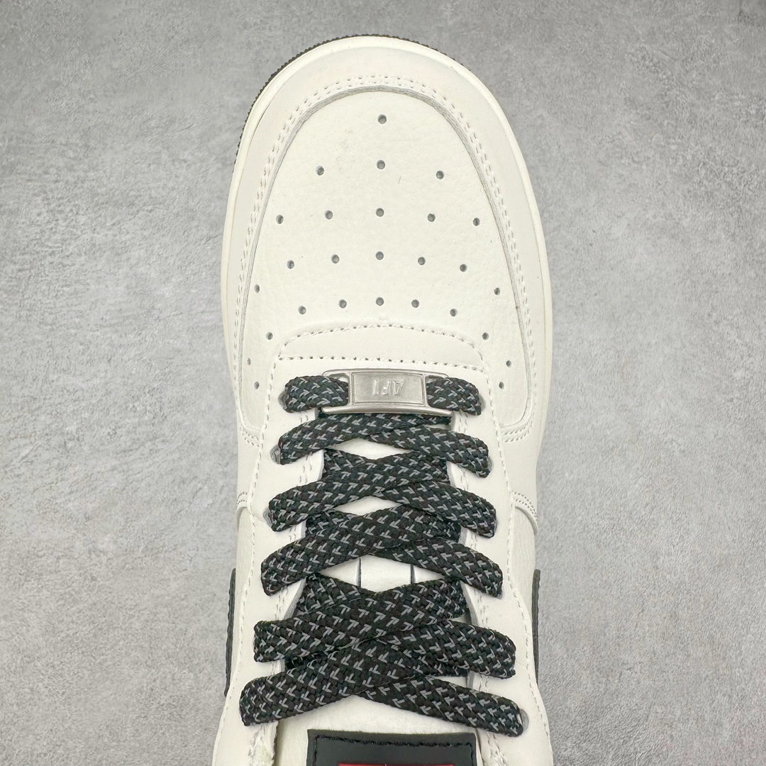 图片[4]-NK Air Force 1´07 Low 空军一号低帮百搭休闲运动板鞋 HD1968-009 柔软、弹性十足的缓震性能和出色的中底设计 横跨复古与现代的外型结合 造就出风靡全球 三十多年的Force 1 直到今天还深受青睐 尺码：36 36.5 37.5 38 38.5 39 40 40.5 41 42 42.5 43 44 44.5 45-选品中心