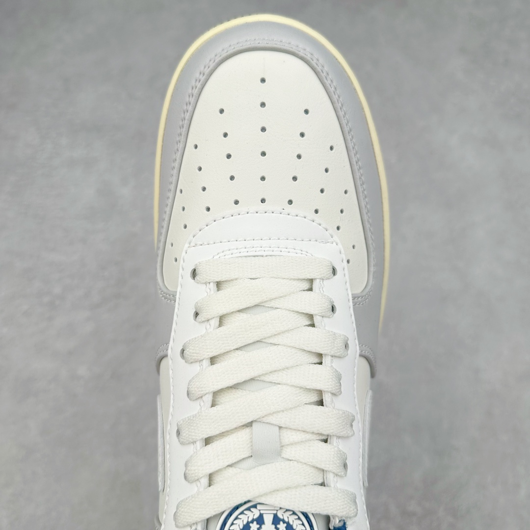 图片[4]-NK Air Force 1´07 Low 空军一号低帮百搭休闲运动板鞋 HM3721-111 柔软、弹性十足的缓震性能和出色的中底设计 横跨复古与现代的外型结合 造就出风靡全球 三十多年的Force 1 直到今天还深受青睐 尺码：36 36.5 37.5 38 38.5 39 40 40.5 41 42 42.5 43 44 44.5 45-选品中心