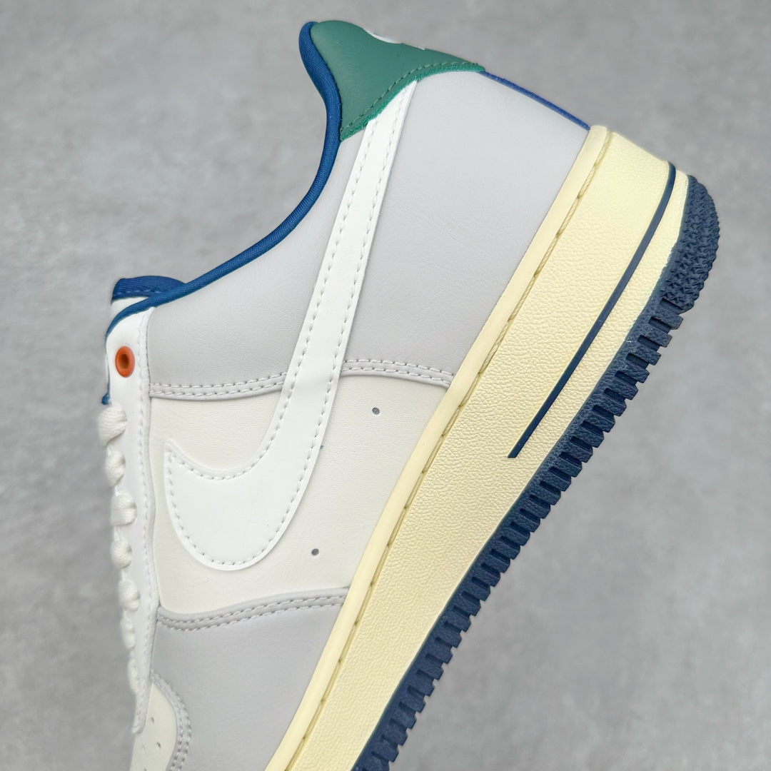 图片[7]-NK Air Force 1´07 Low 空军一号低帮百搭休闲运动板鞋 HM3721-111 柔软、弹性十足的缓震性能和出色的中底设计 横跨复古与现代的外型结合 造就出风靡全球 三十多年的Force 1 直到今天还深受青睐 尺码：36 36.5 37.5 38 38.5 39 40 40.5 41 42 42.5 43 44 44.5 45-选品中心