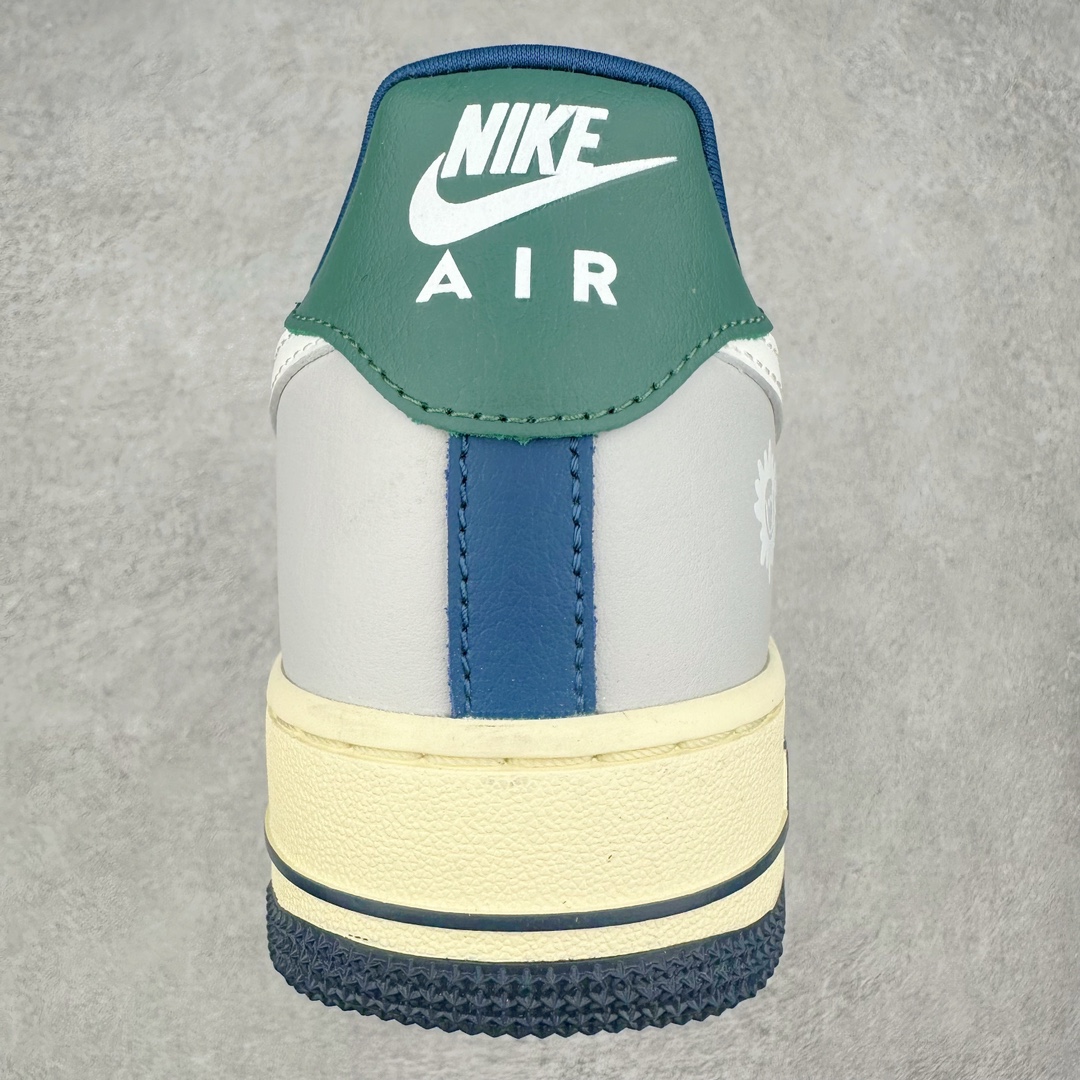 图片[8]-NK Air Force 1´07 Low 空军一号低帮百搭休闲运动板鞋 HM3721-111 柔软、弹性十足的缓震性能和出色的中底设计 横跨复古与现代的外型结合 造就出风靡全球 三十多年的Force 1 直到今天还深受青睐 尺码：36 36.5 37.5 38 38.5 39 40 40.5 41 42 42.5 43 44 44.5 45-选品中心