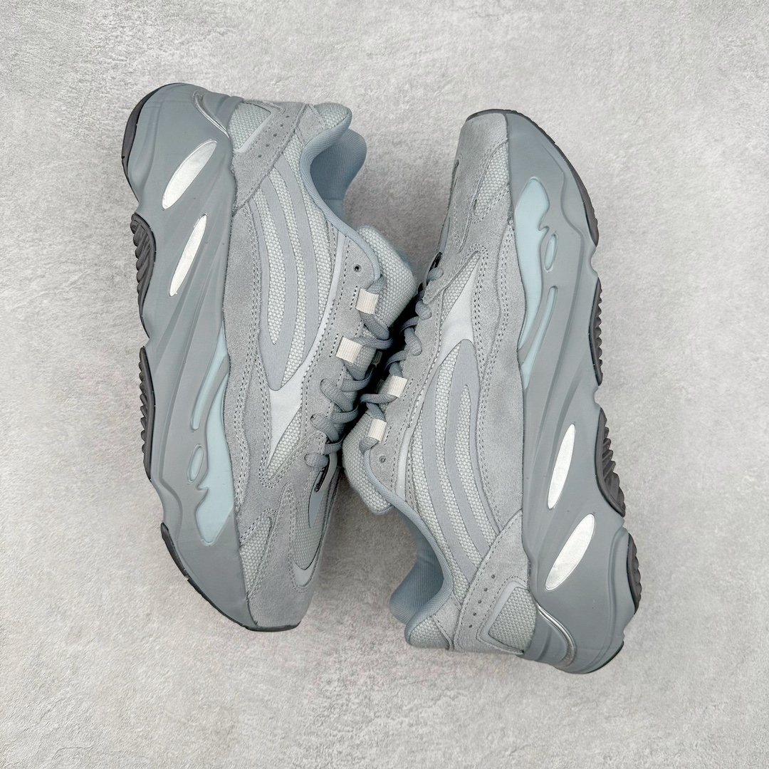 图片[3]-＃JC纯原 Yeezy Boost Runner 700V2 雾霾蓝 FV8424 原楦原纸板开发 完美低趴原鞋韵味 市场同价位区间 性价比绝无第二家 正确头层牛巴革材质 原厂3D档案数据 原厂纸板 头层皮料 细节与正品对版 中底内置 Basf 科技 材质轻便 穿着软硬适中 全套纸板模具 原厂3M反光材料 尺码：36 36.5 37 38 38.5 39 40 40.5 41 42 42.5 43 44 44.5 45 46 47 48-选品中心