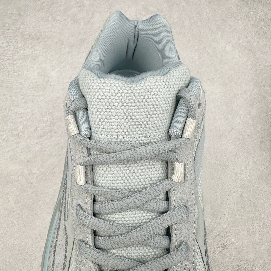 图片[5]-＃JC纯原 Yeezy Boost Runner 700V2 雾霾蓝 FV8424 原楦原纸板开发 完美低趴原鞋韵味 市场同价位区间 性价比绝无第二家 正确头层牛巴革材质 原厂3D档案数据 原厂纸板 头层皮料 细节与正品对版 中底内置 Basf 科技 材质轻便 穿着软硬适中 全套纸板模具 原厂3M反光材料 尺码：36 36.5 37 38 38.5 39 40 40.5 41 42 42.5 43 44 44.5 45 46 47 48-选品中心